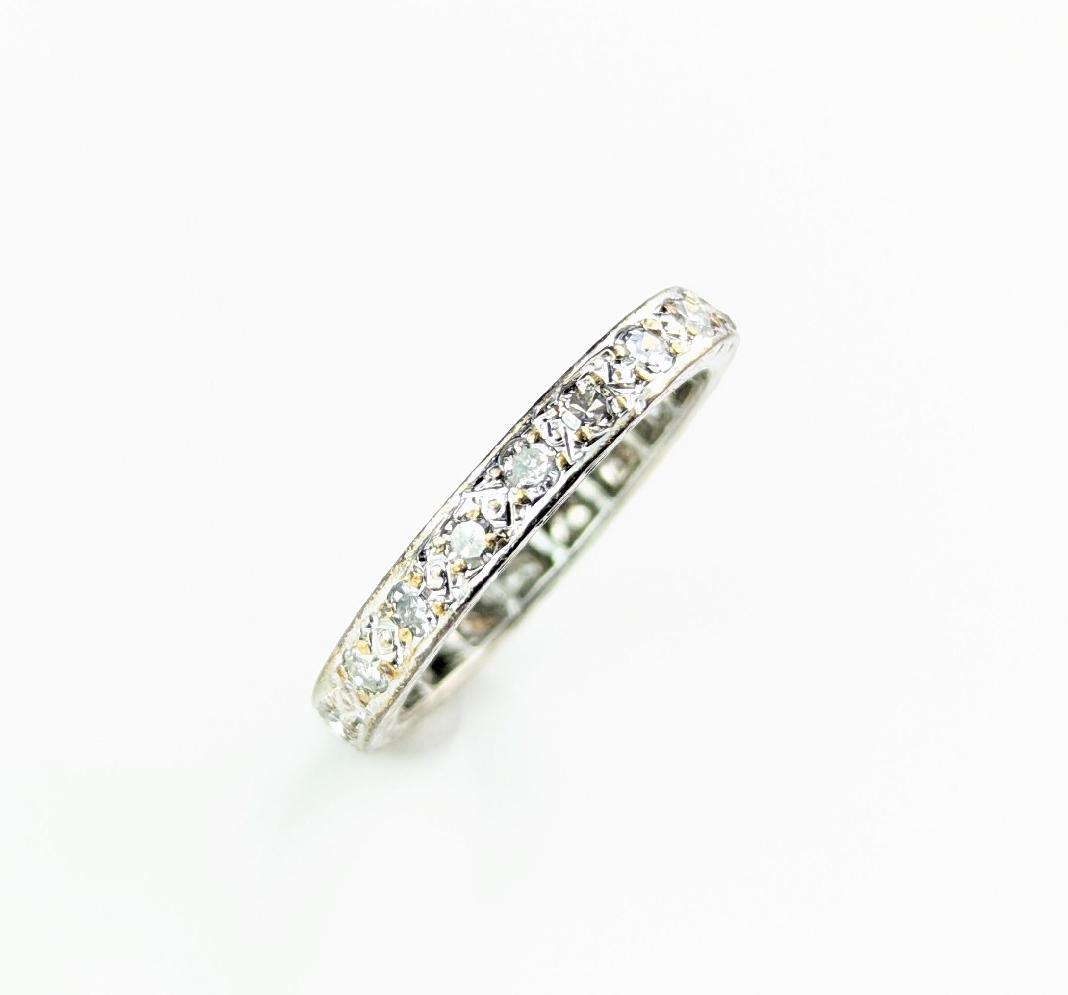 Vintage Art Deco Diamond eternity ring, 18k White gold  For Sale 9