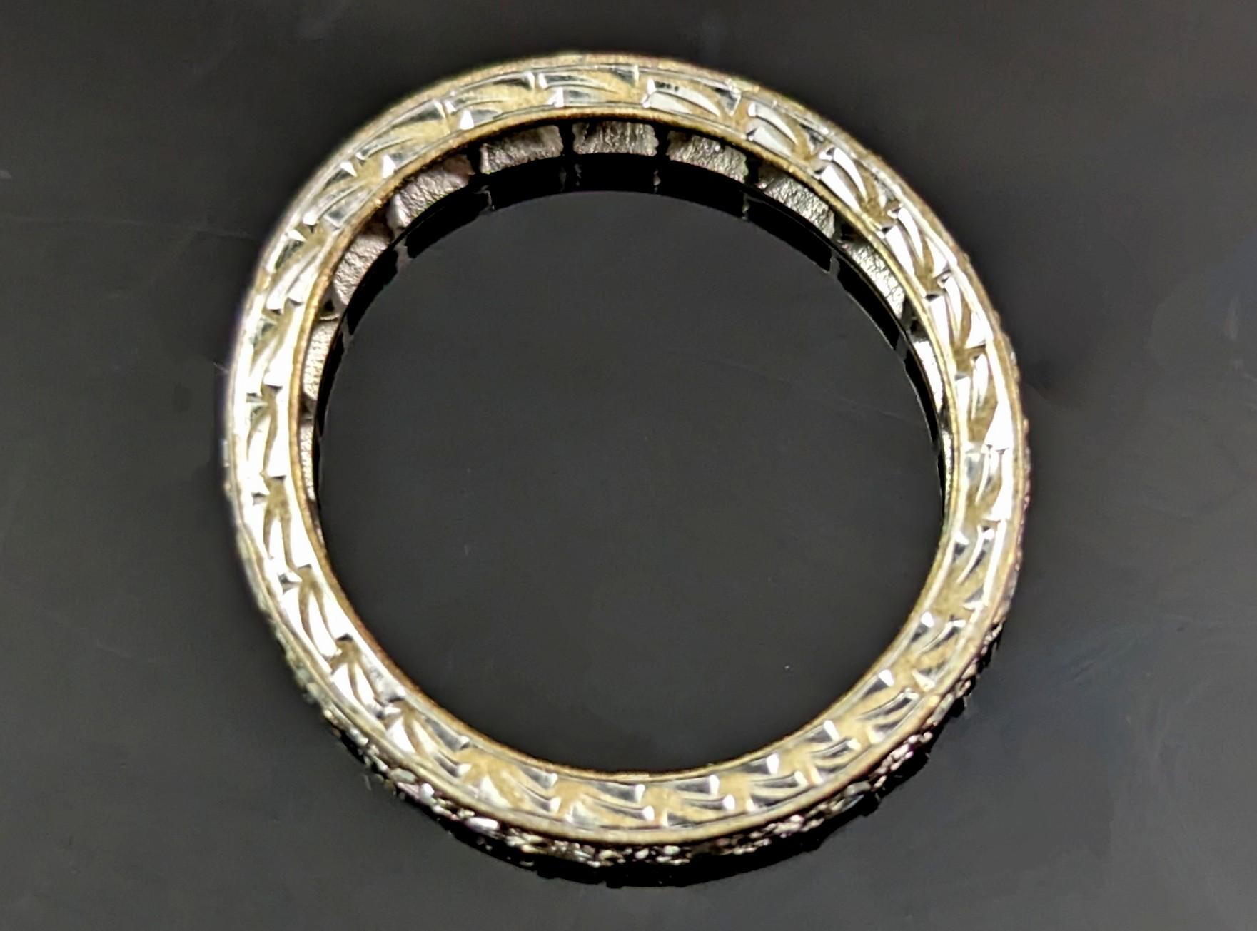 Vintage Art Deco Diamond eternity ring, 18k White gold  For Sale 4