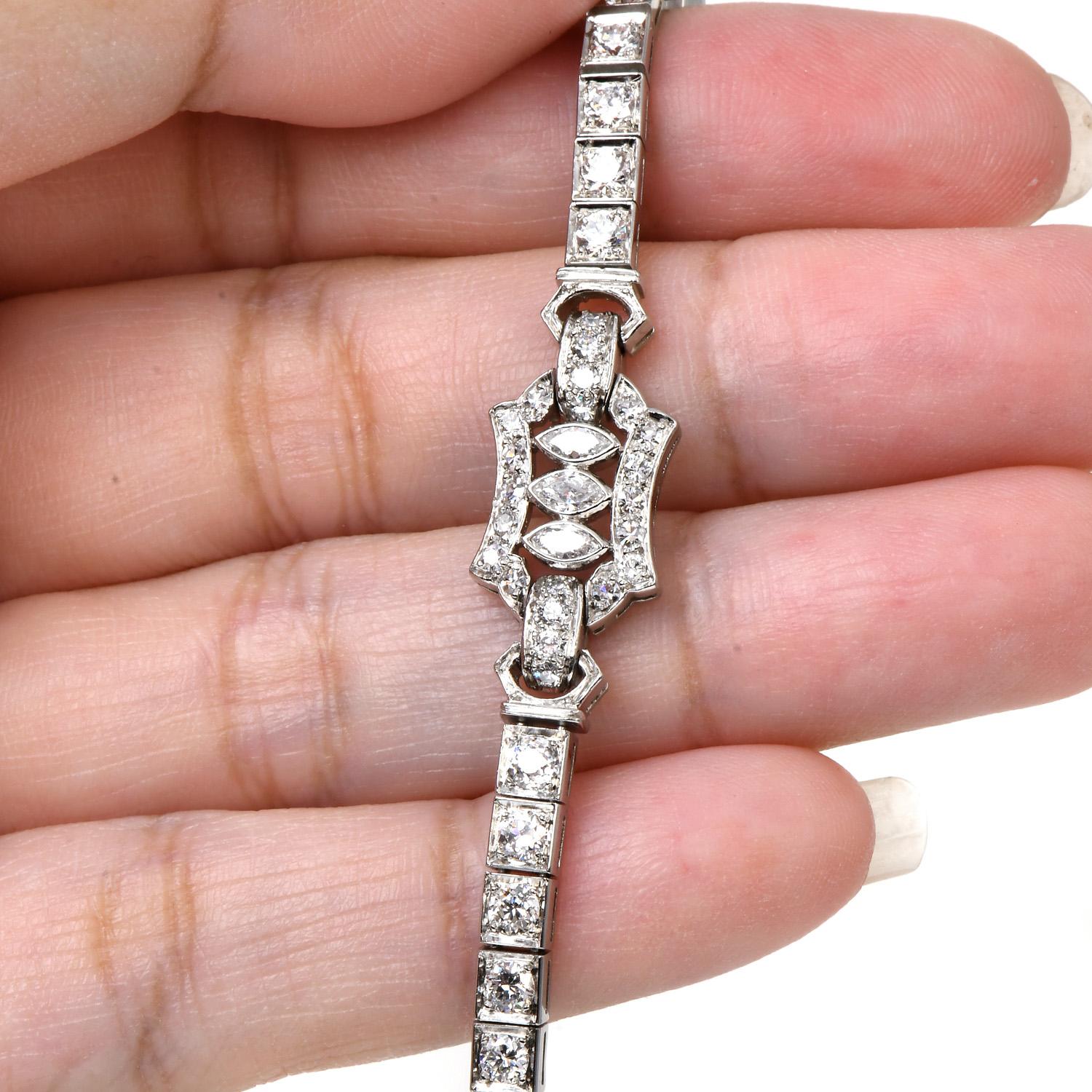 Vintage Art Deco Diamant Platin Vintage  Quadratisches A Link-Armband  (Marquiseschliff) im Angebot