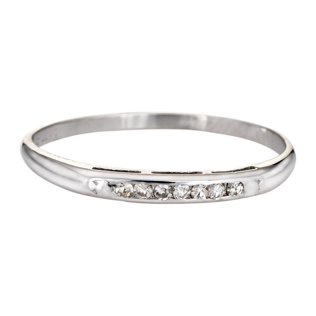 Vintage Art Deco Diamond Ring 18 Karat White Gold Wedding Band Fine Jewelry
