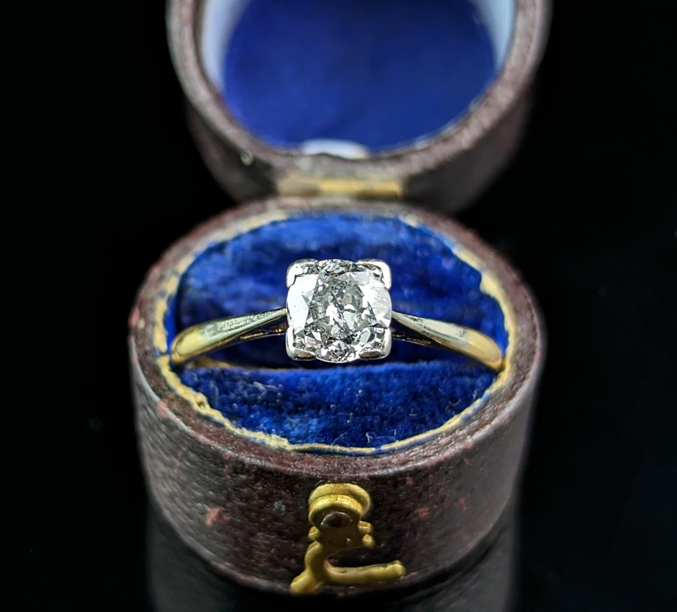 Old European Cut Vintage Art Deco Diamond solitaire ring, Engagement ring, 18k gold and platinum  For Sale