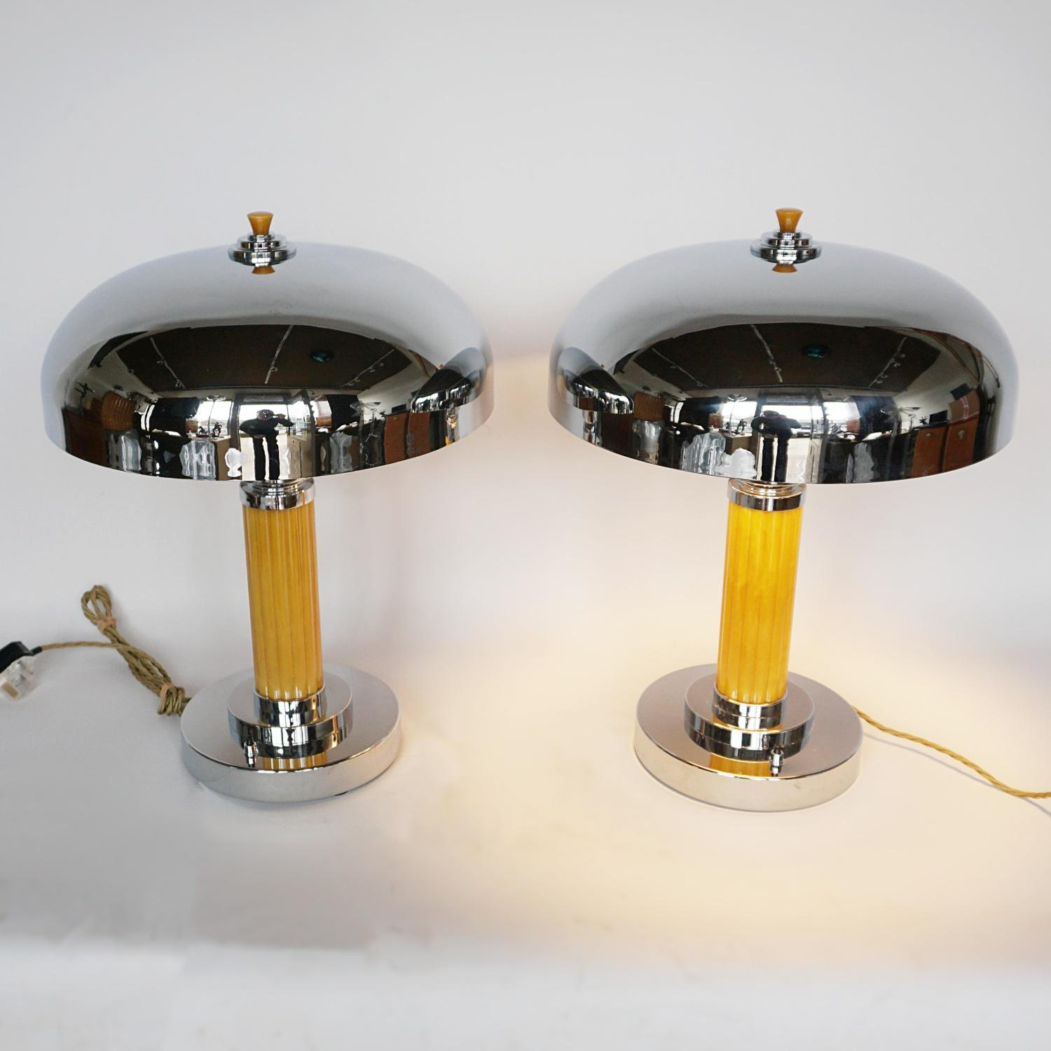 Vintage Art Deco Dome Lamps Bakelite & Chromed Metal  In Good Condition For Sale In Forest Row, East Sussex