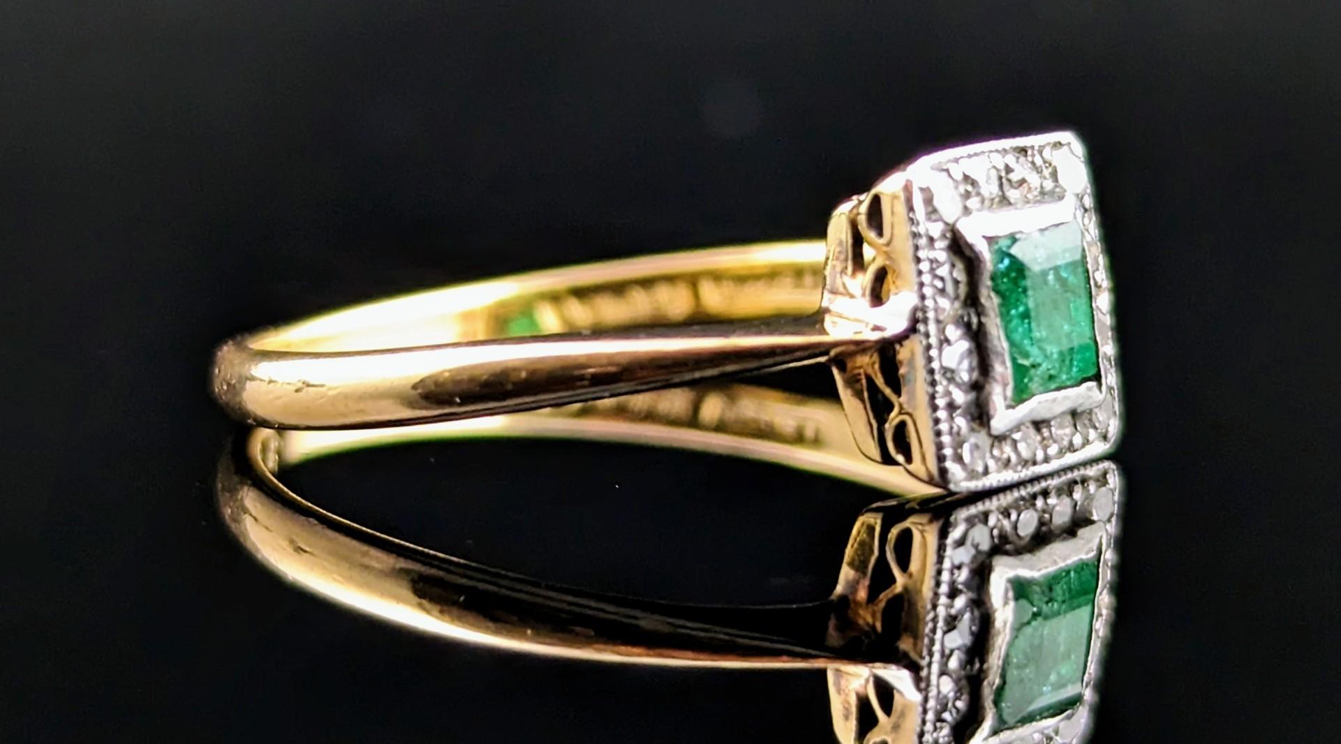 Vintage Art Deco Emerald and Diamond Ring, 18k Gold and Platinum 3