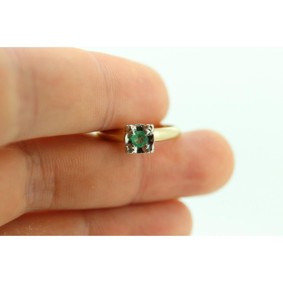 Anillo Art Decó Vintage de filigrana con solitario de esmeralda. Cuadrado de esmeralda de oro de 14k en venta 4
