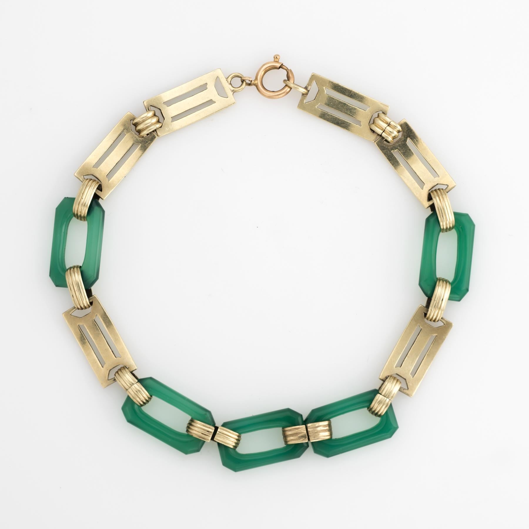 Elegant & finely detailed Art Deco era chrysoprase green enamel bracelet (circa 1930s to 1940s), crafted in 14 karat yellow gold. 

Square chrysoprase links each measure 16mm x 9mm. Each of the links are uniform in size and in excellent condition
