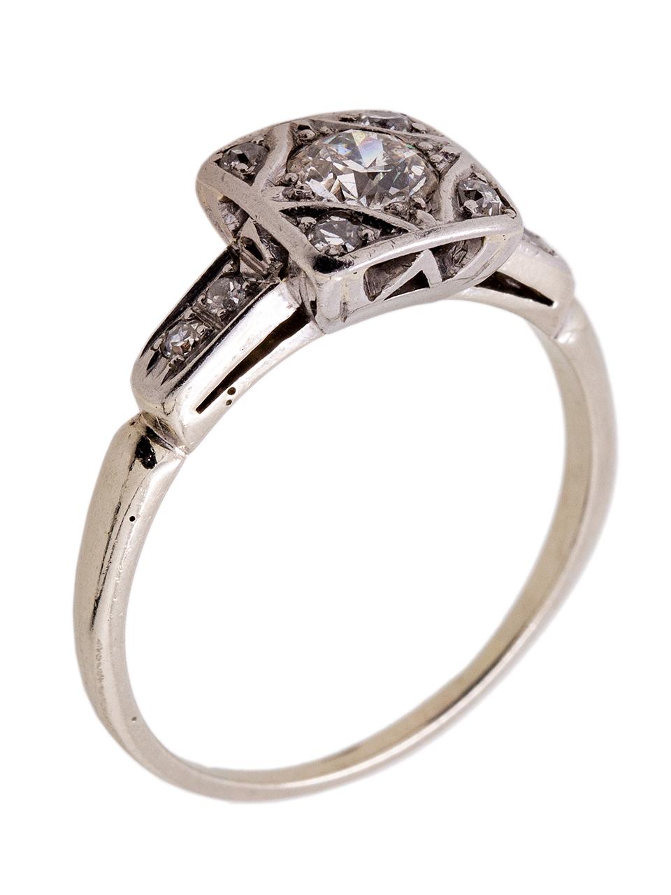 Round Cut Vintage Art Deco Engagement Ring 14 Karat 0.40 Carat OEC J-SI2, circa 1930s For Sale