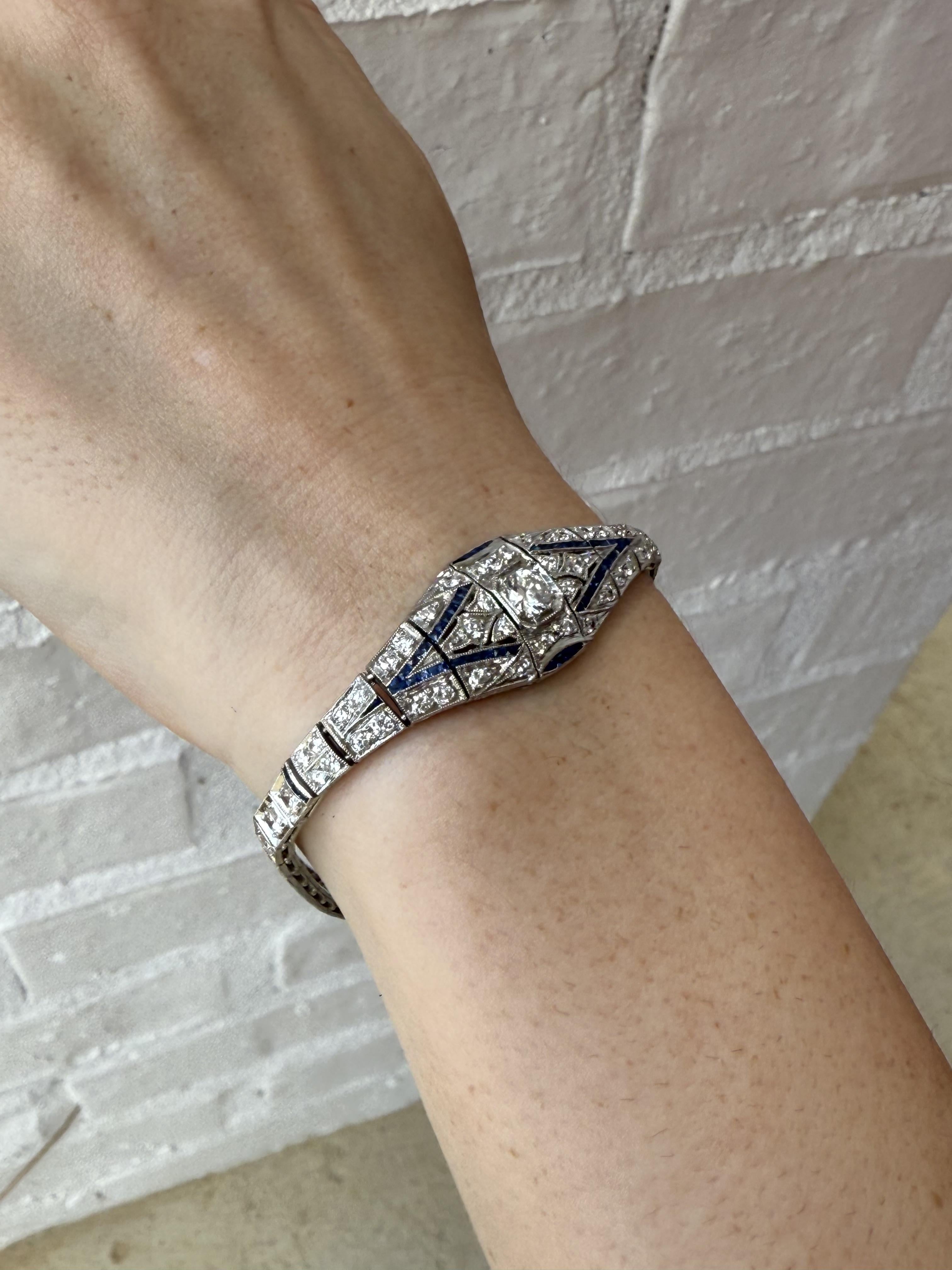 Vintage Art Deco Ära Platin Diamant & Saphir Armband (Art déco) im Angebot