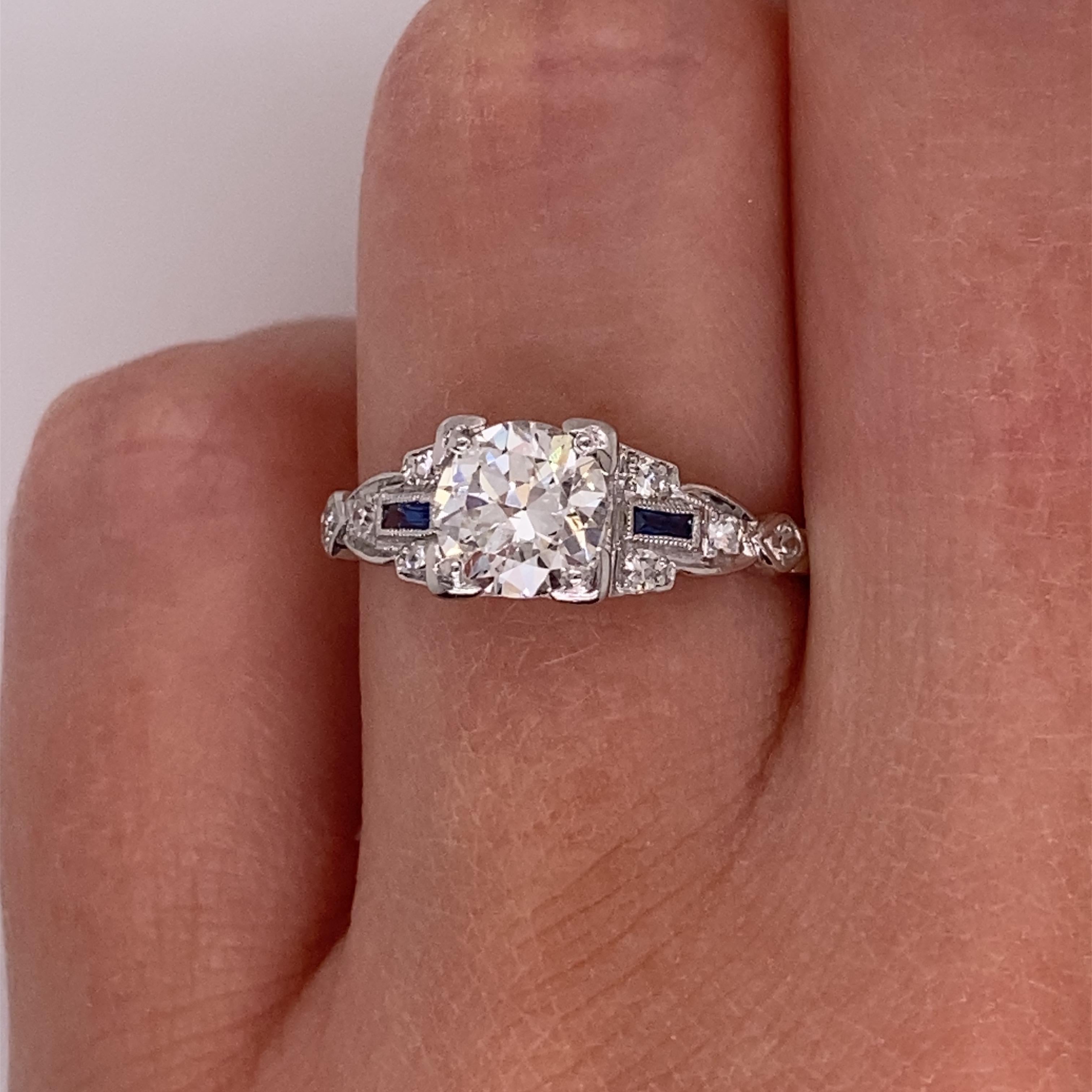 Vintage Art Deco Diamant-Verlobungsring mit europäischem Schliff und Saphiren im Angebot 5