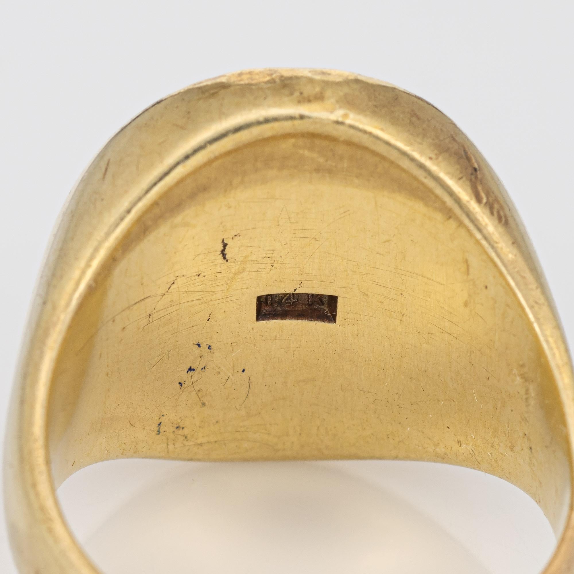 Women's or Men's Vintage Art Deco Family Crest Signet Ring Heavy 14k Yellow Gold Jewelry
