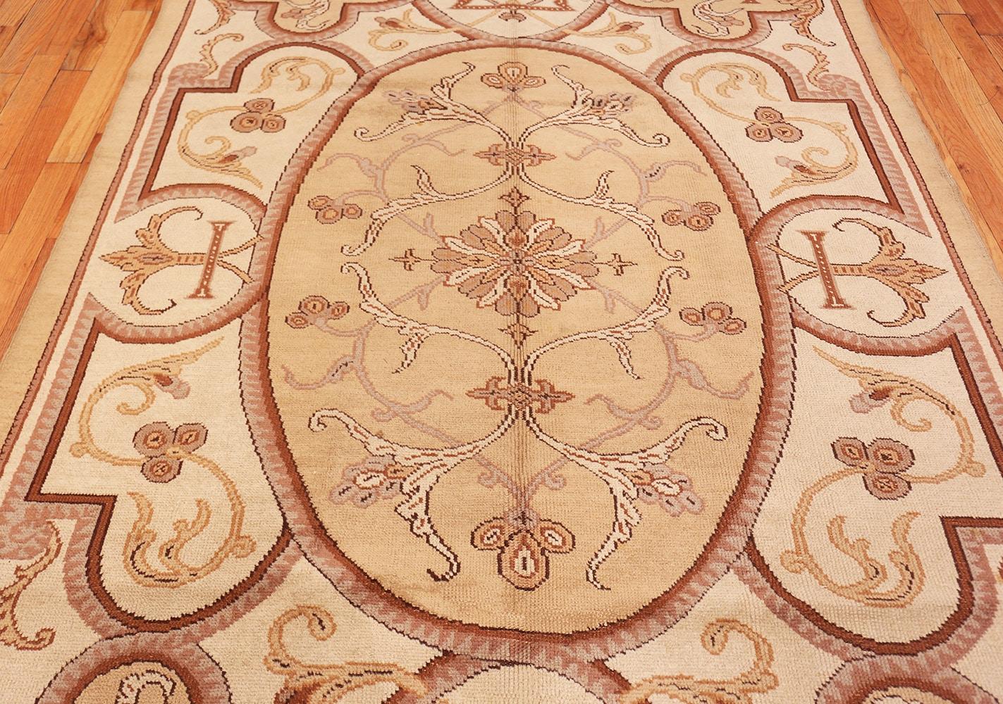 Hand-Knotted Vintage Art Deco French Rug. Size: 6 ft 4 in x 9 ft 8 in (1.93 m x 2.95 m)