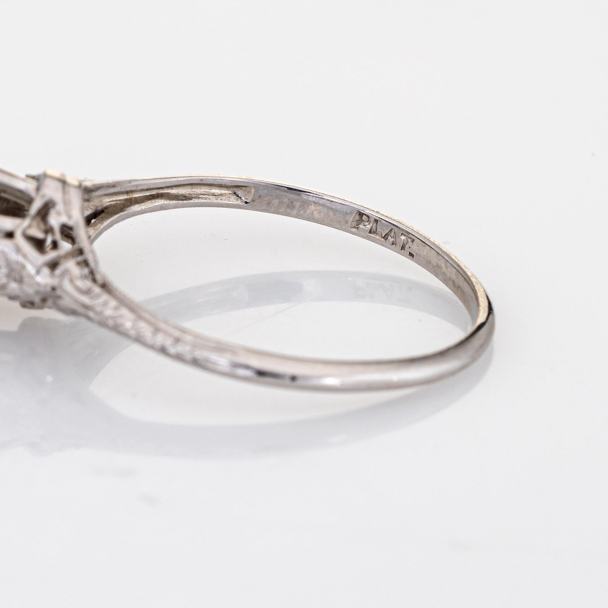 Vintage Art Deco GIA 1.55ct Diamond Ring Engagement Platinum Jewelry For Sale 2