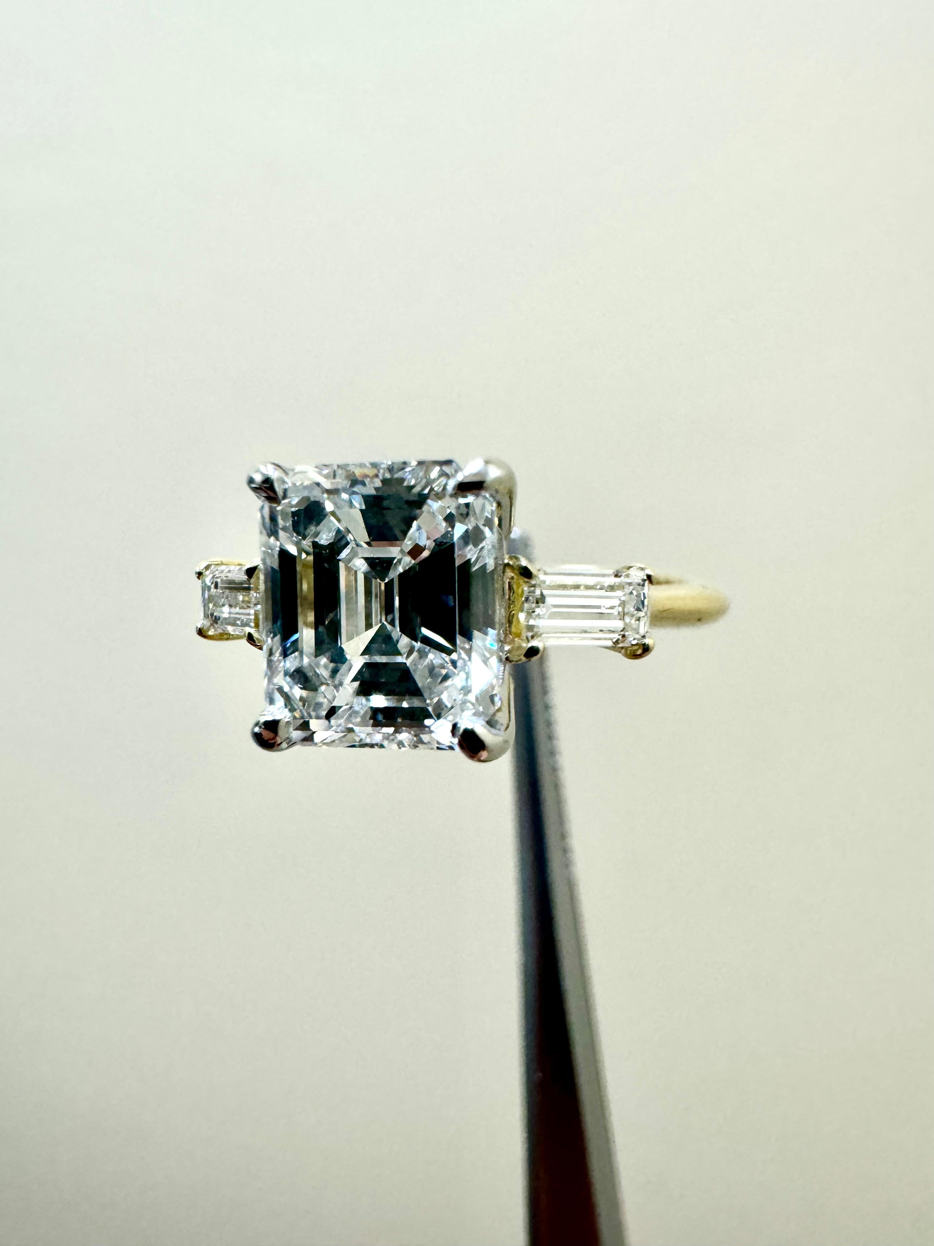 Vintage Art Deco GIA Certified 2.41 Carat Emerald Cut Diamond Engagement Ring For Sale 13