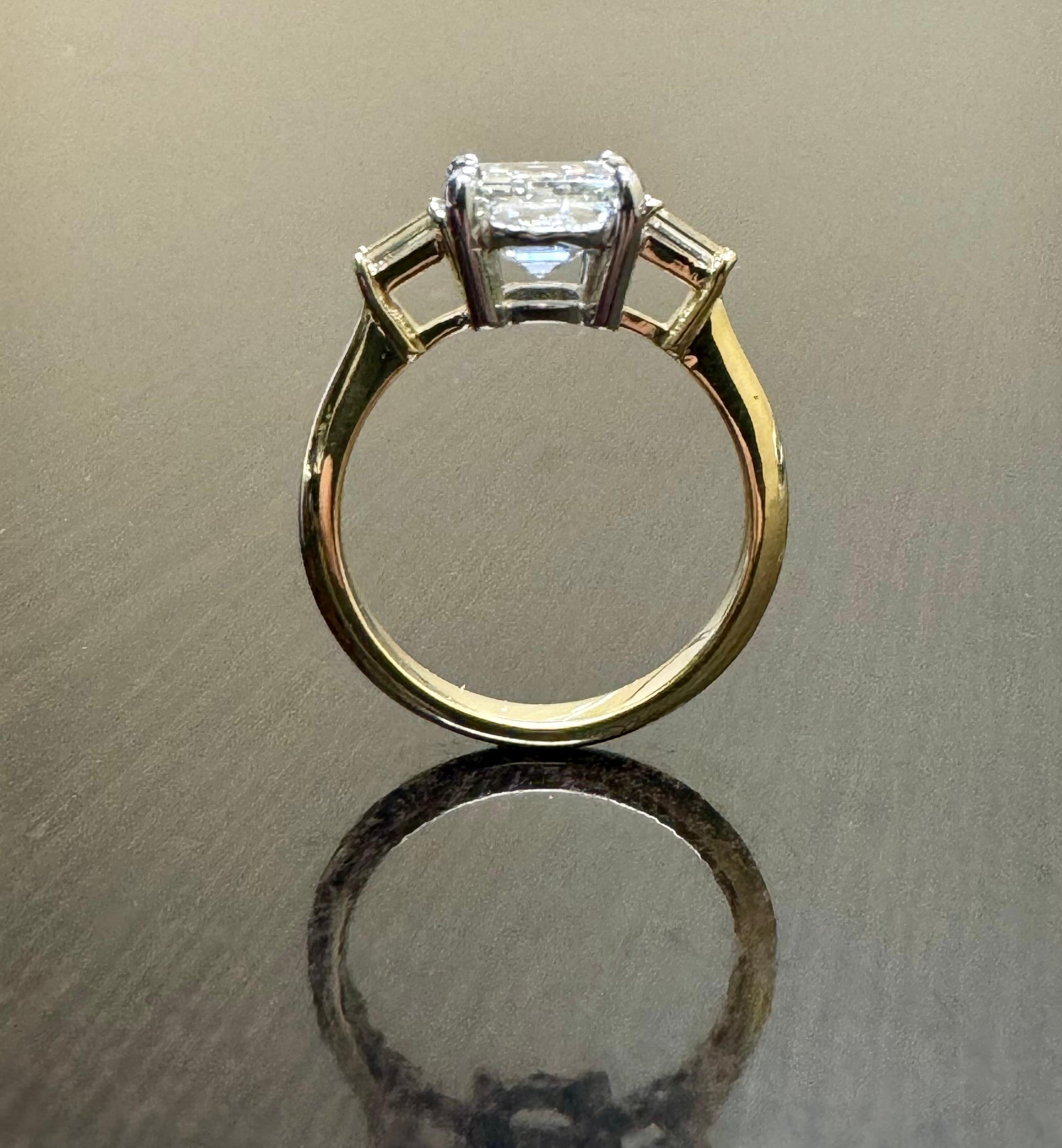 Vintage Art Deco GIA Certified 2.41 Carat Emerald Cut Diamond Engagement Ring For Sale 3