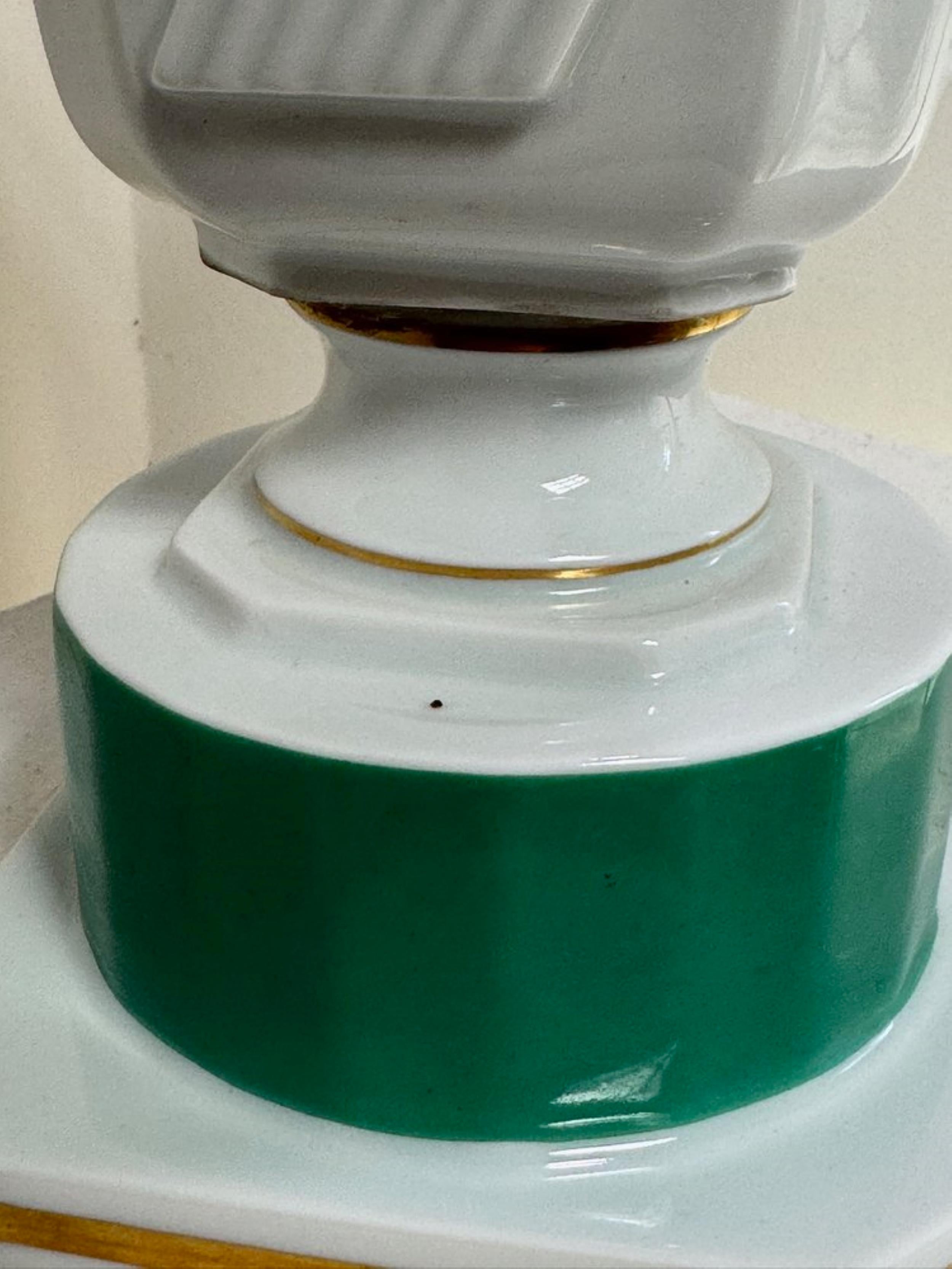 Unknown Vintage Art Deco Green And White Ceramic Lamp For Sale