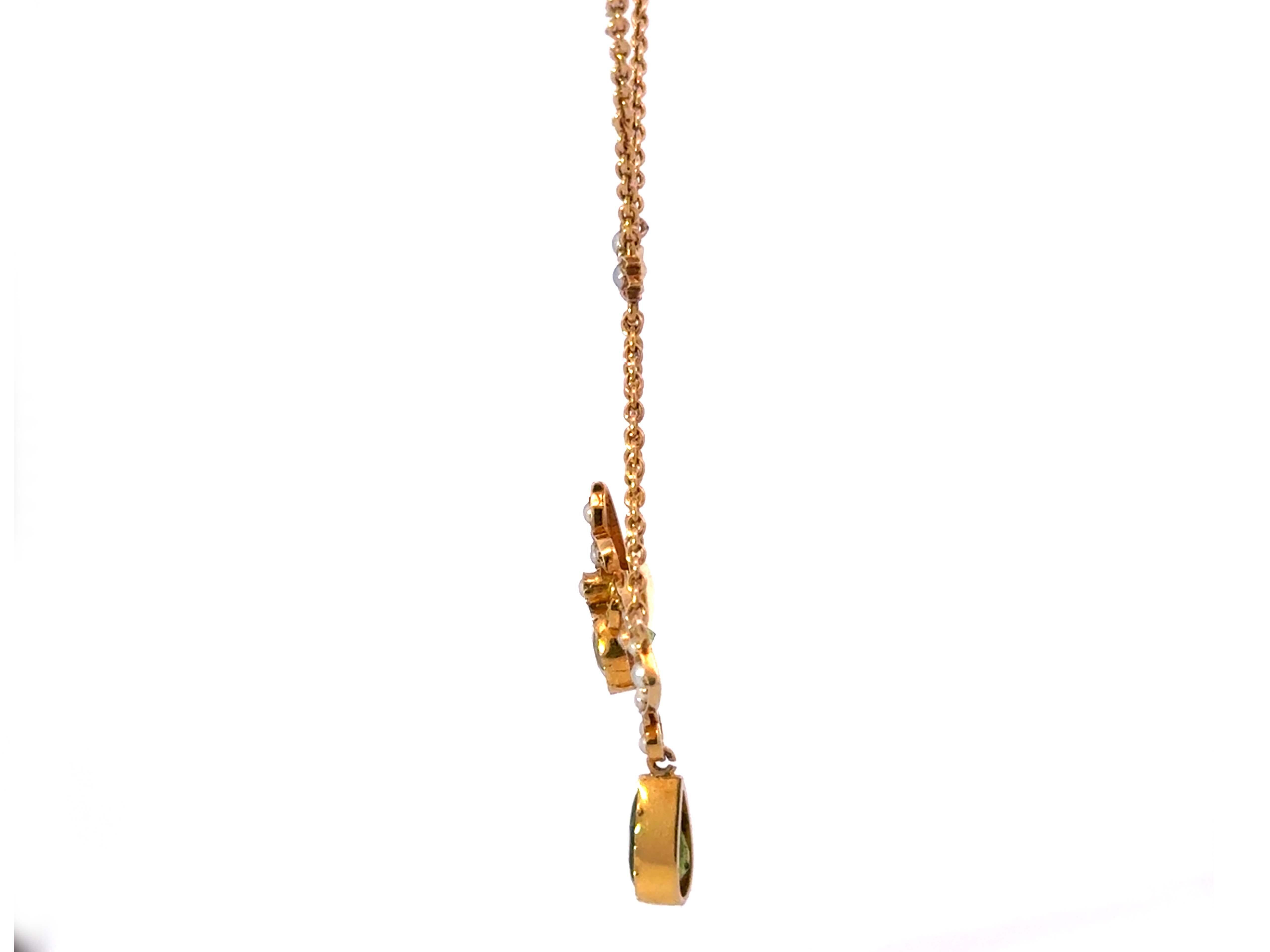 Vintage Art Deco Green Peridot and Seed Pearls Pendant Necklace 15k Pink Gold For Sale 1