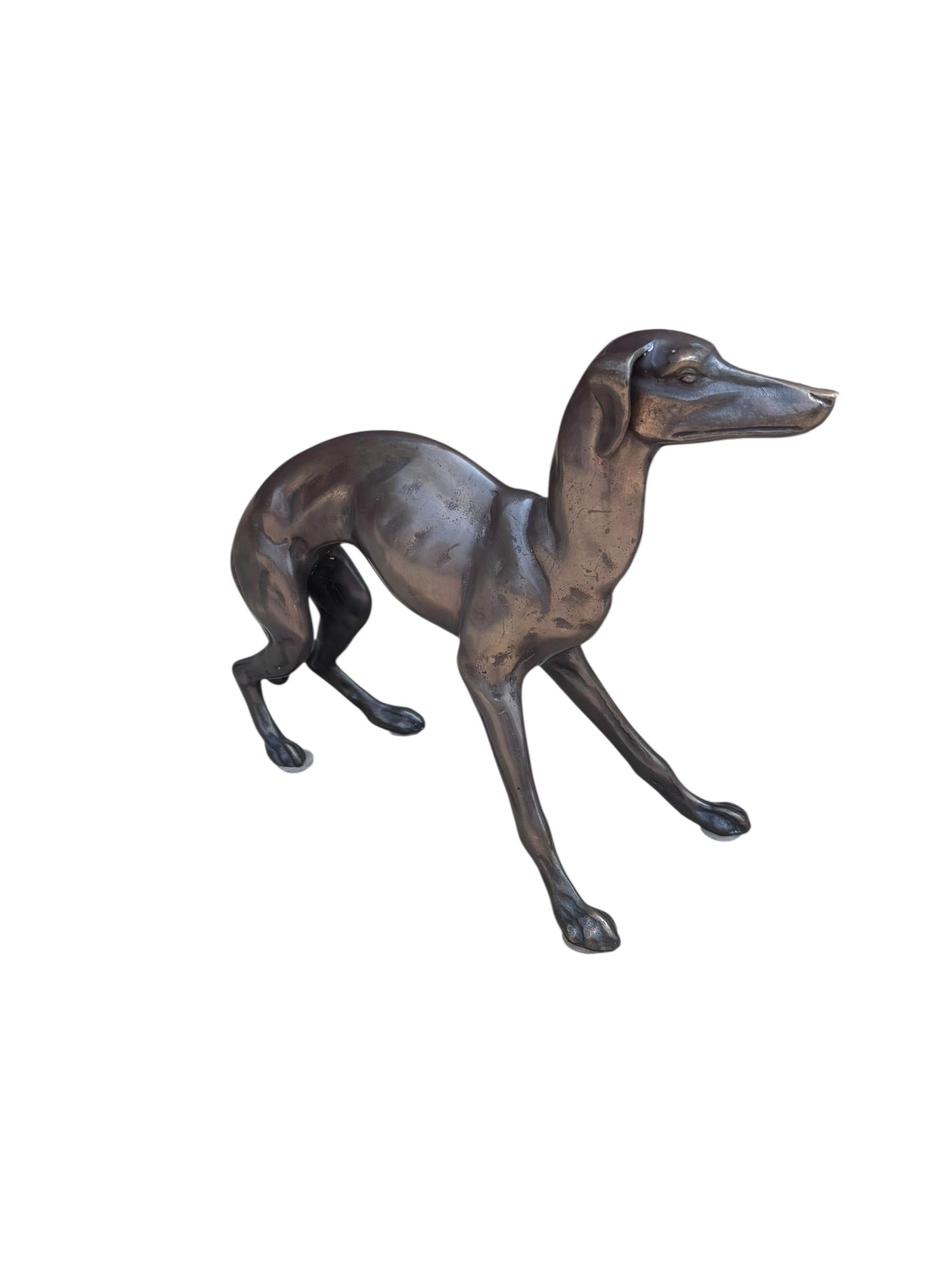 Art Déco Statue di cane levriero in stile Art Deco d'epoca - Coppia in vendita