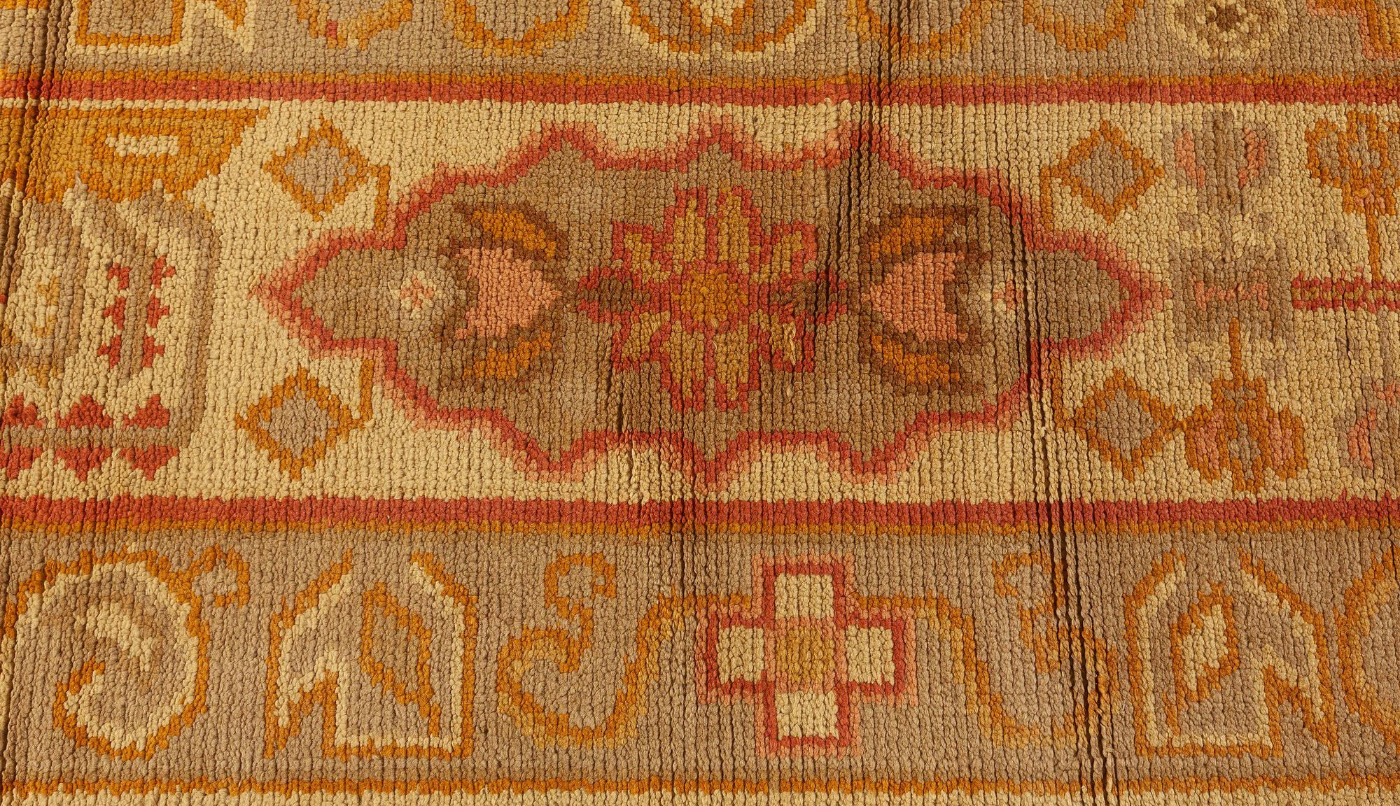 Vintage Art Deco Handmade Wool Rug For Sale 2