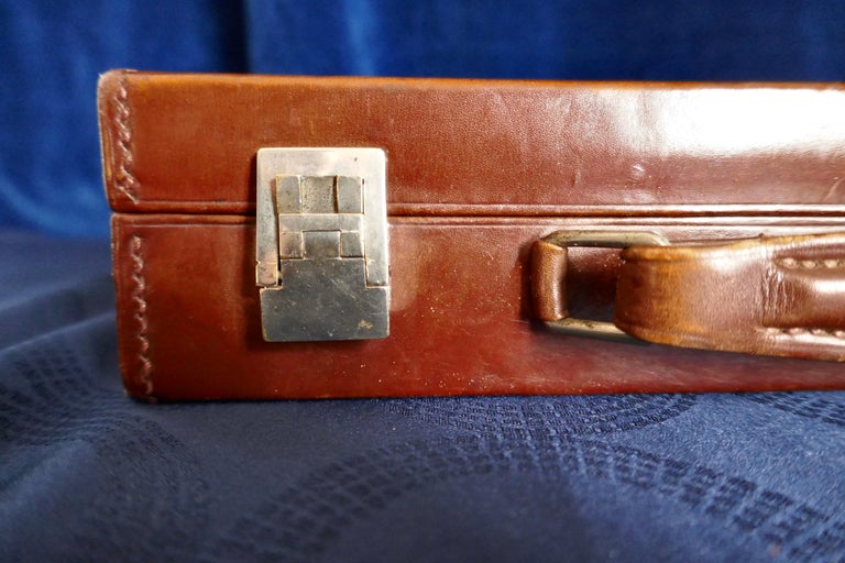 Vintage Art Deco Hermes Fitted Gentlemans Travelling Grooming Case In Good Condition For Sale In Chillerton, Isle of Wight