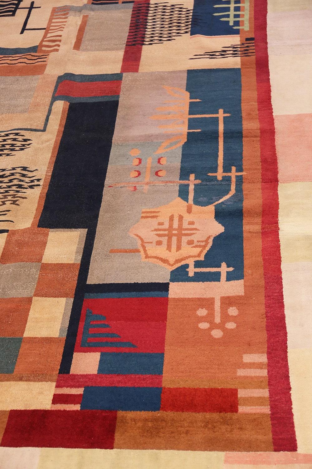 Vintage Art Deco Indian Rug. Size: 12 ft 7 in x 18 ft 7 in In Good Condition For Sale In New York, NY