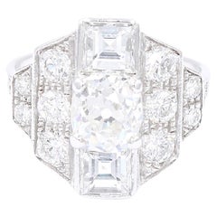 Vintage Art Déco inspired 1.35 Carat diamond ring