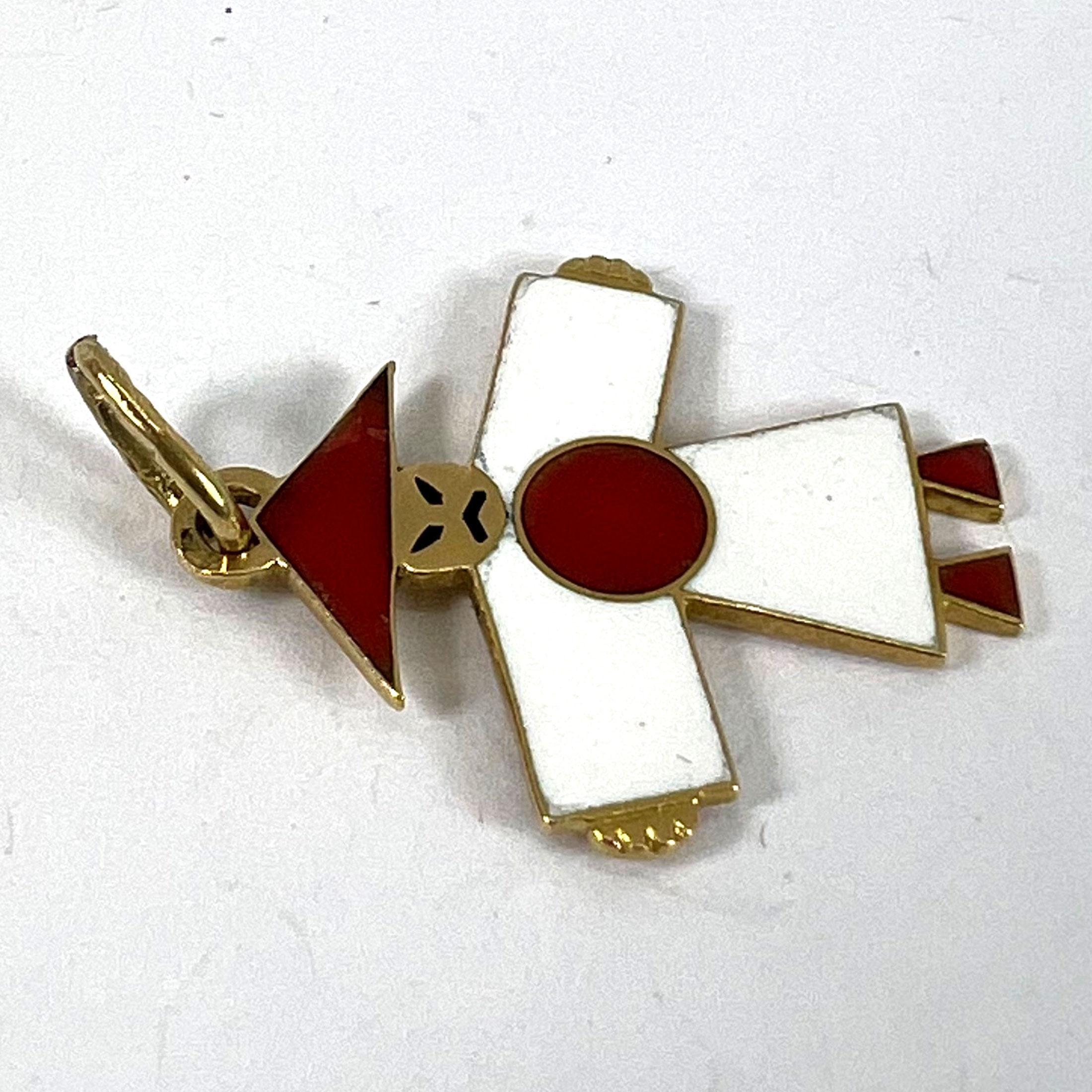 Vintage Art Deco Japan Flag Kimono Figure Enamel 18K Yellow Gold Charm Pendant For Sale 9