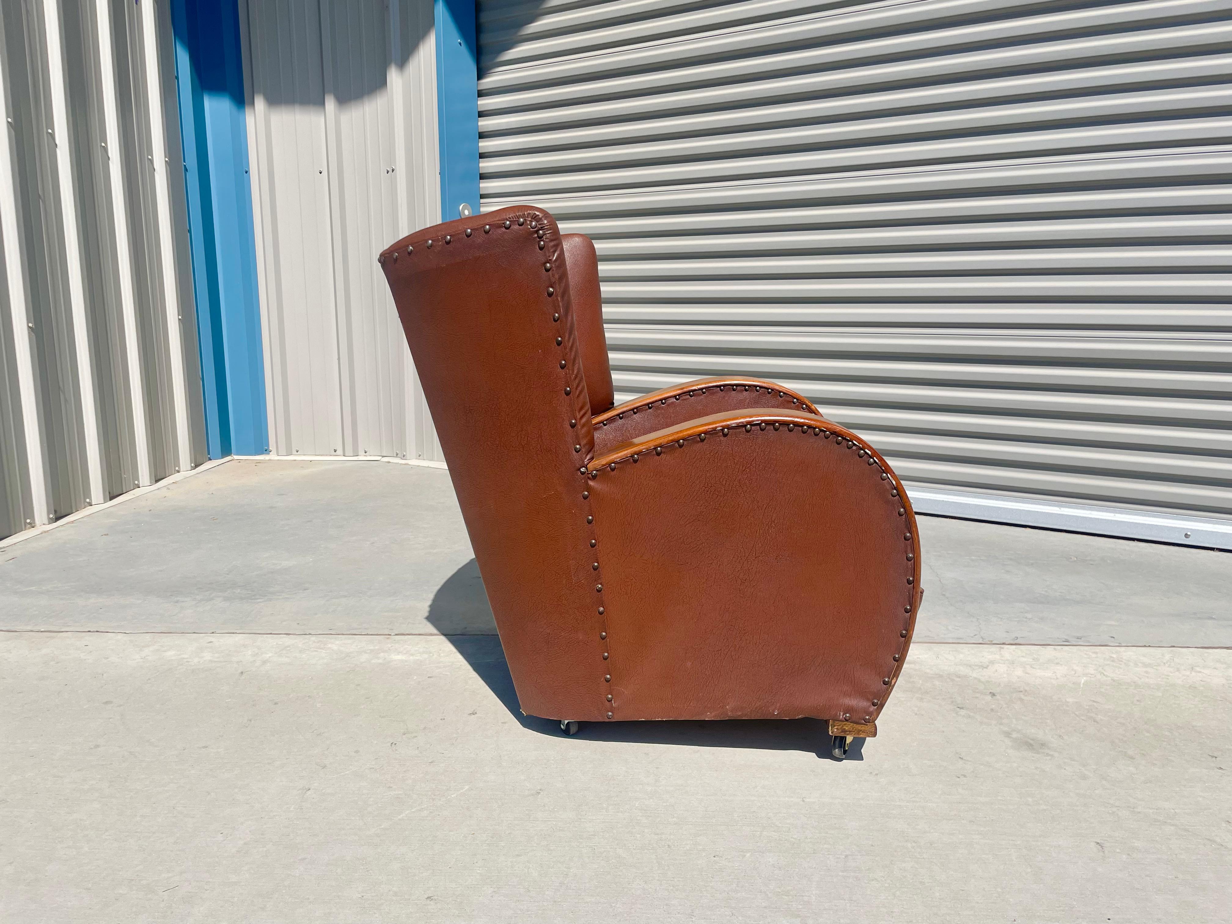 Vintage Art Deco Leather Lounge Chairs For Sale 3