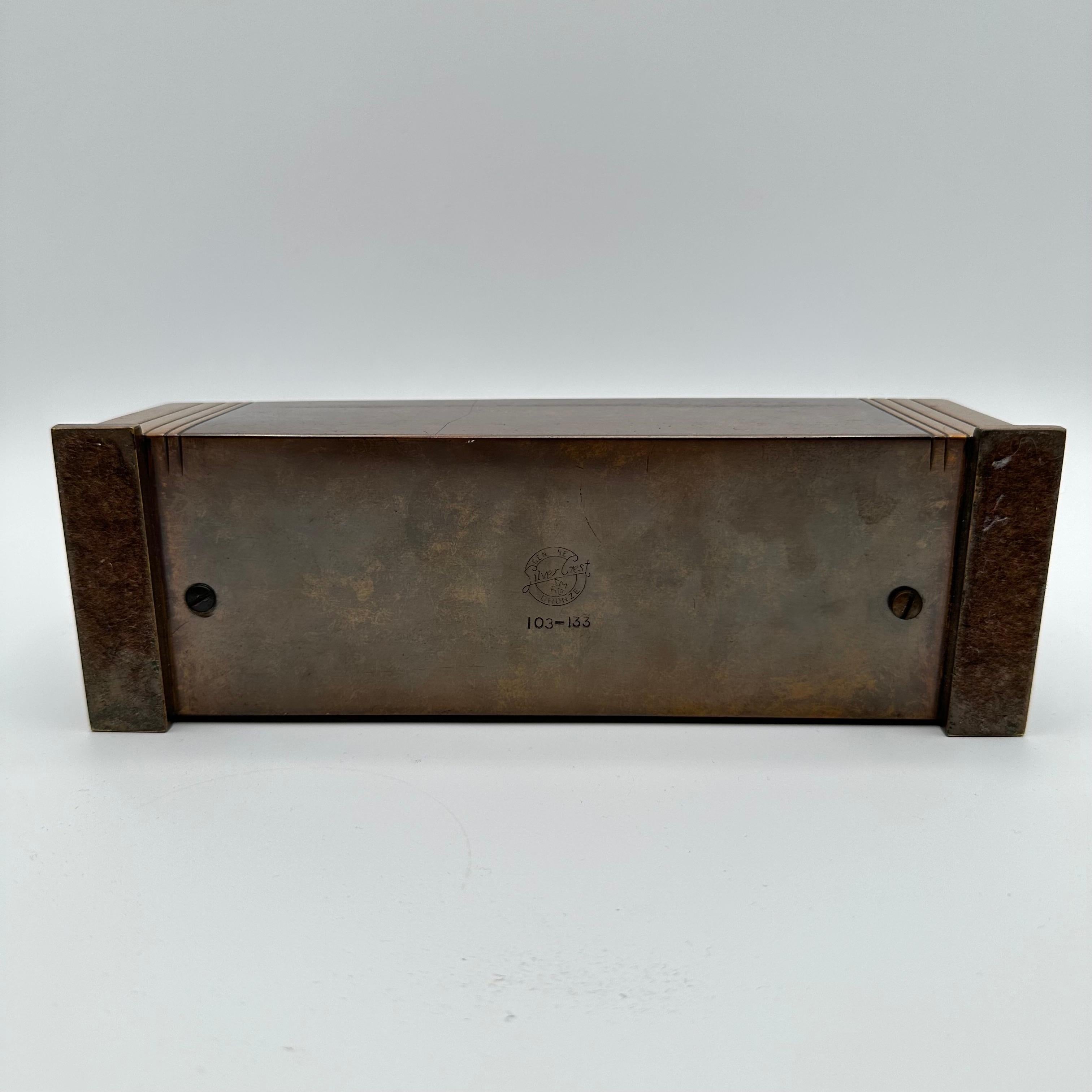 Vintage-Briefhalter aus patinierter Bronze im Art déco-Stil von Silberwappen  im Angebot 8