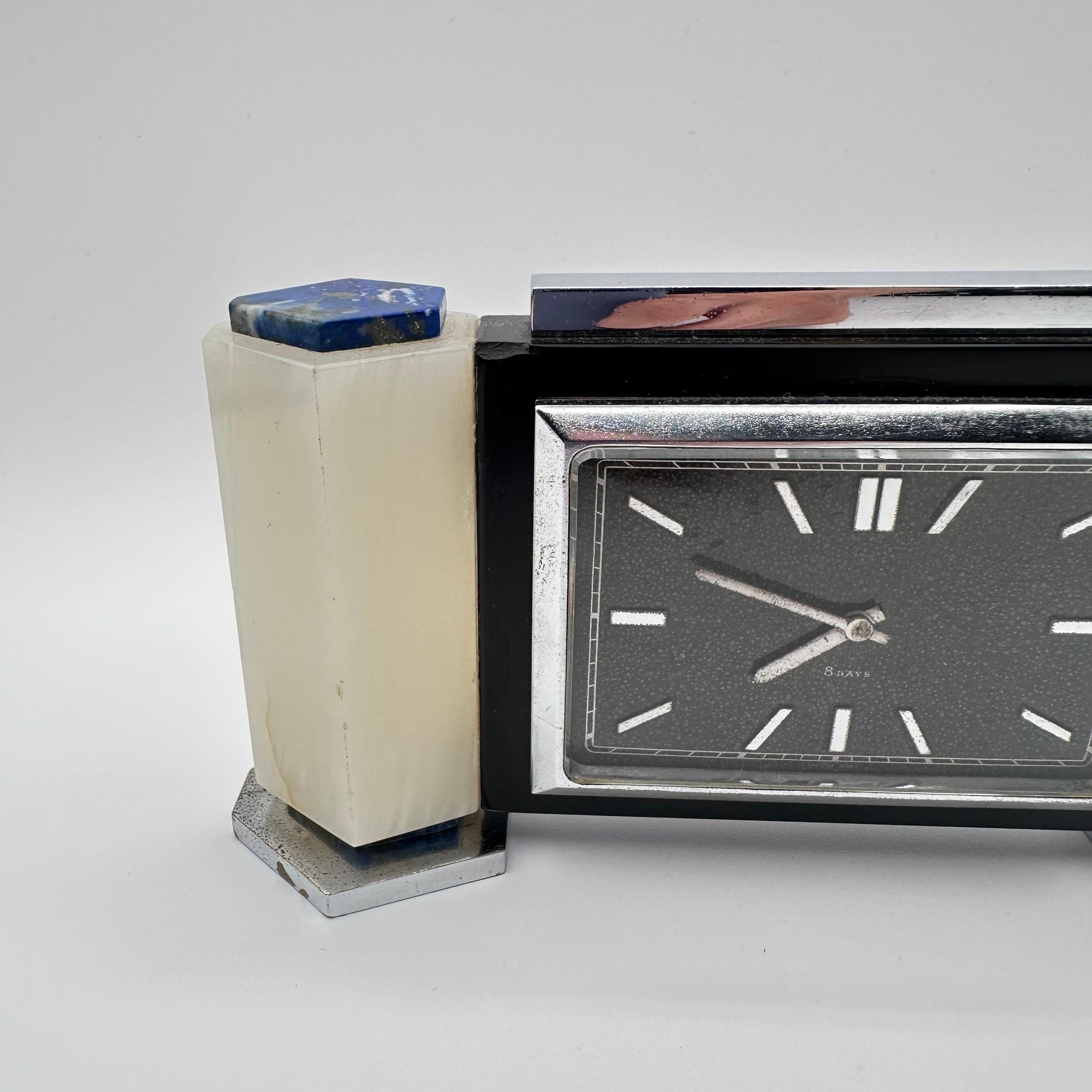 Orologio da tavolo d'epoca Art Deco con lapislazzuli, onice bianco e cromo, inglese in vendita 4