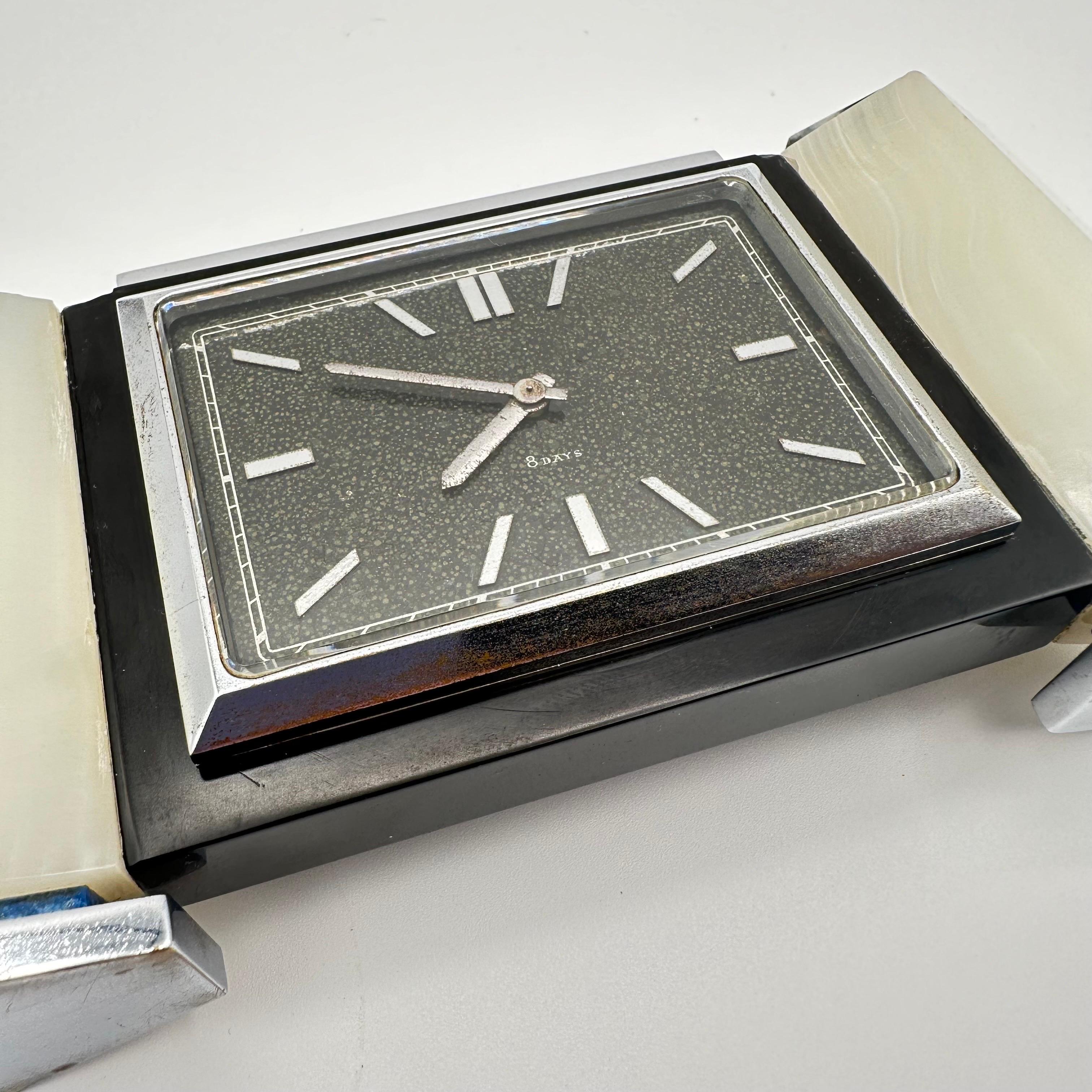 Orologio da tavolo d'epoca Art Deco con lapislazzuli, onice bianco e cromo, inglese in vendita 6