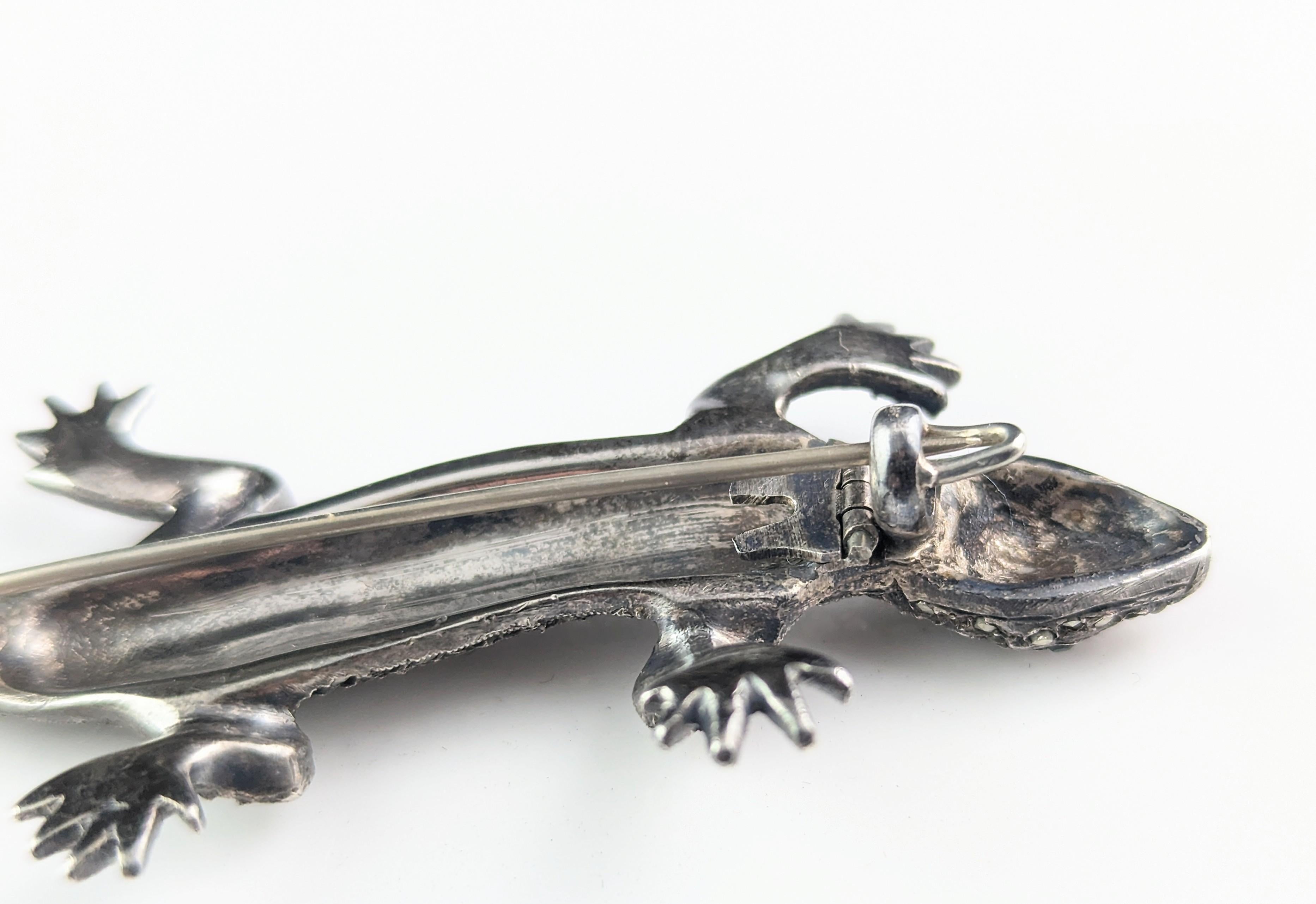 Vintage Art Deco Marcasite Lizard Brooch, 800 Silver 7