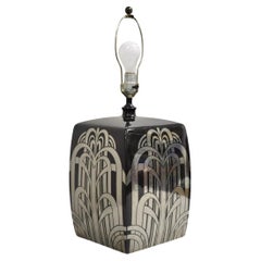 Lampe de bureau sculpturale en céramique noire vintage Art déco moderne du milieu du siècle dernier