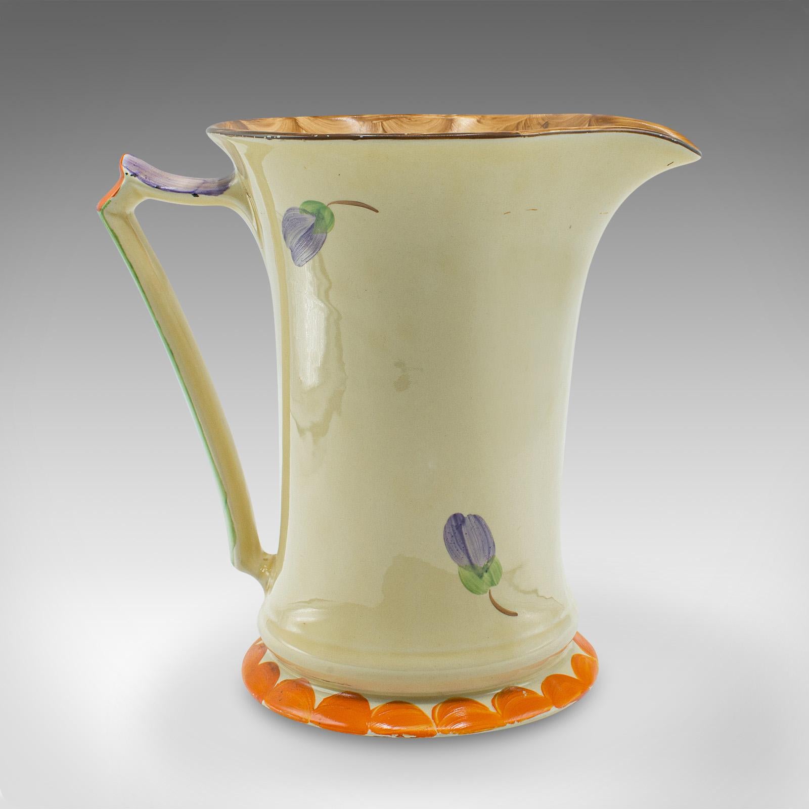 Vintage- Milchkrug im Art-déco-Stil, englisch, Keramikgießer, Milchkännchen, Wedchen, Deko-Dekor, um 1930 (Britisch) im Angebot