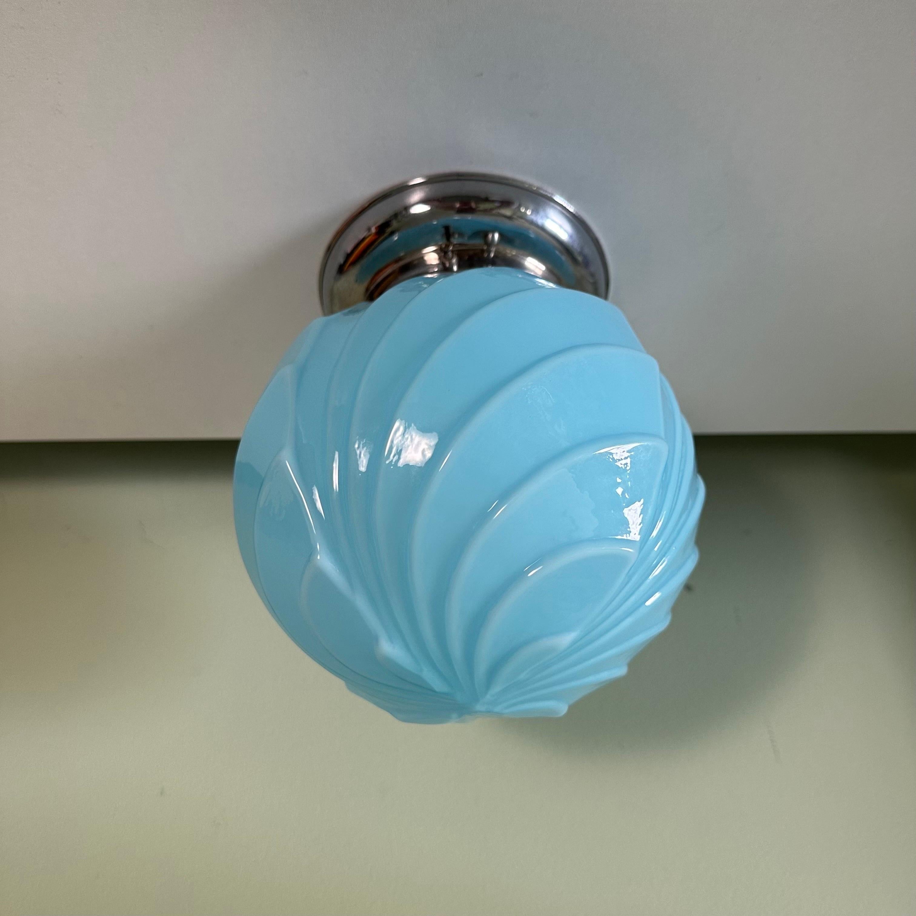 Plafonnier encastré Art Déco Moderniste Bleu Baby Blue en vente 1
