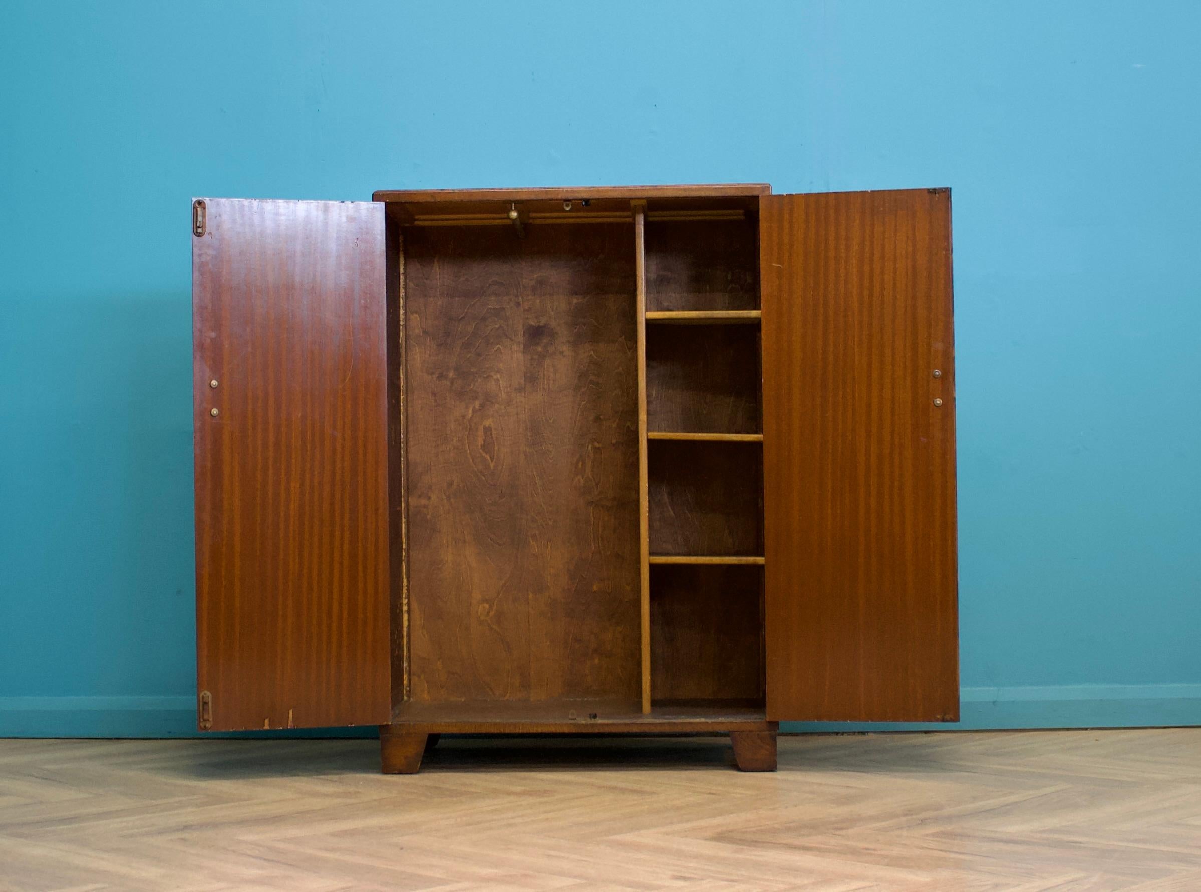 Mid-20th Century Vintage Art Deco Oak Compact Wardrobe, 1930s