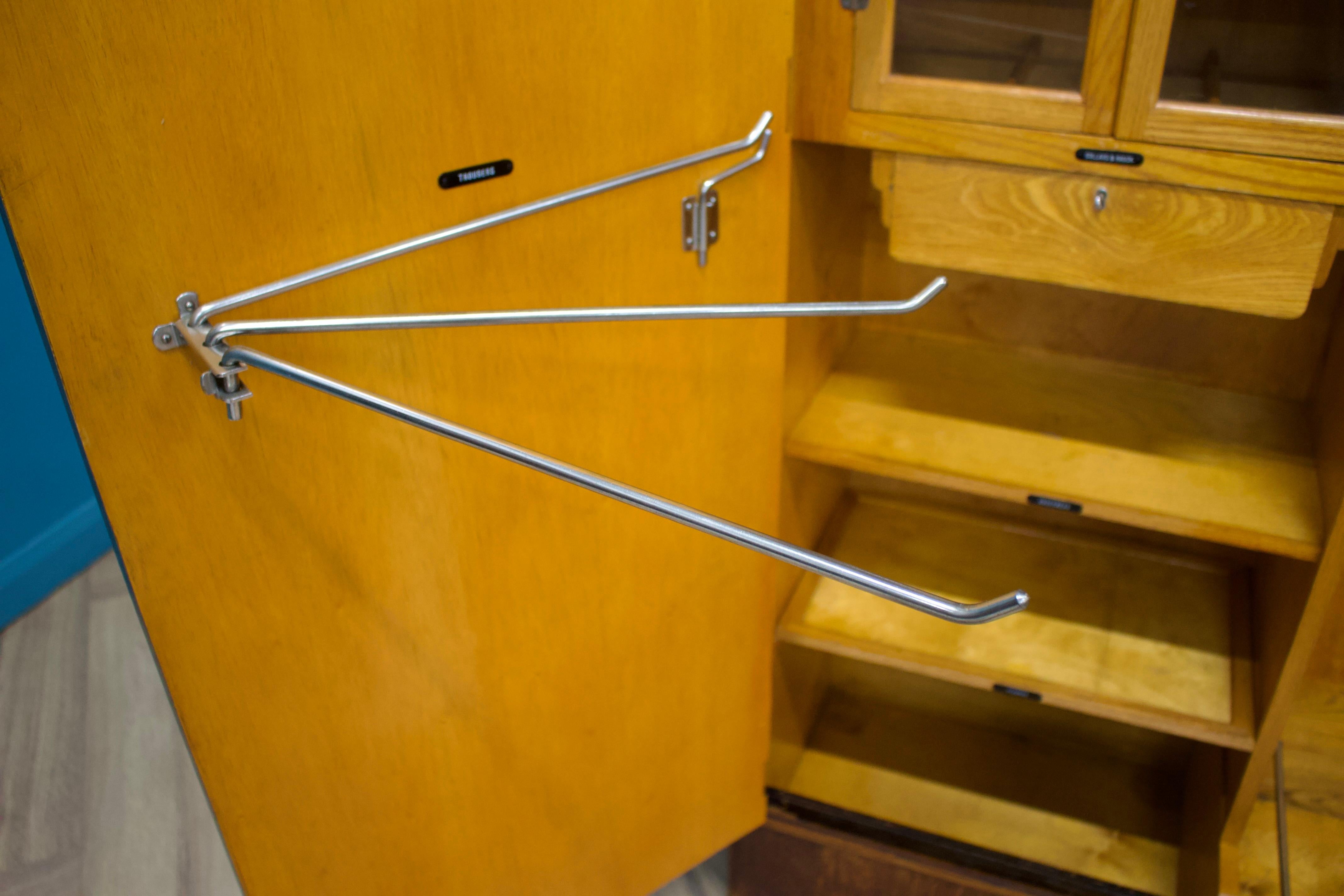 Vintage Art Deco Oak Compact Wardrobe from Compactum, 1930s (Holz) im Angebot