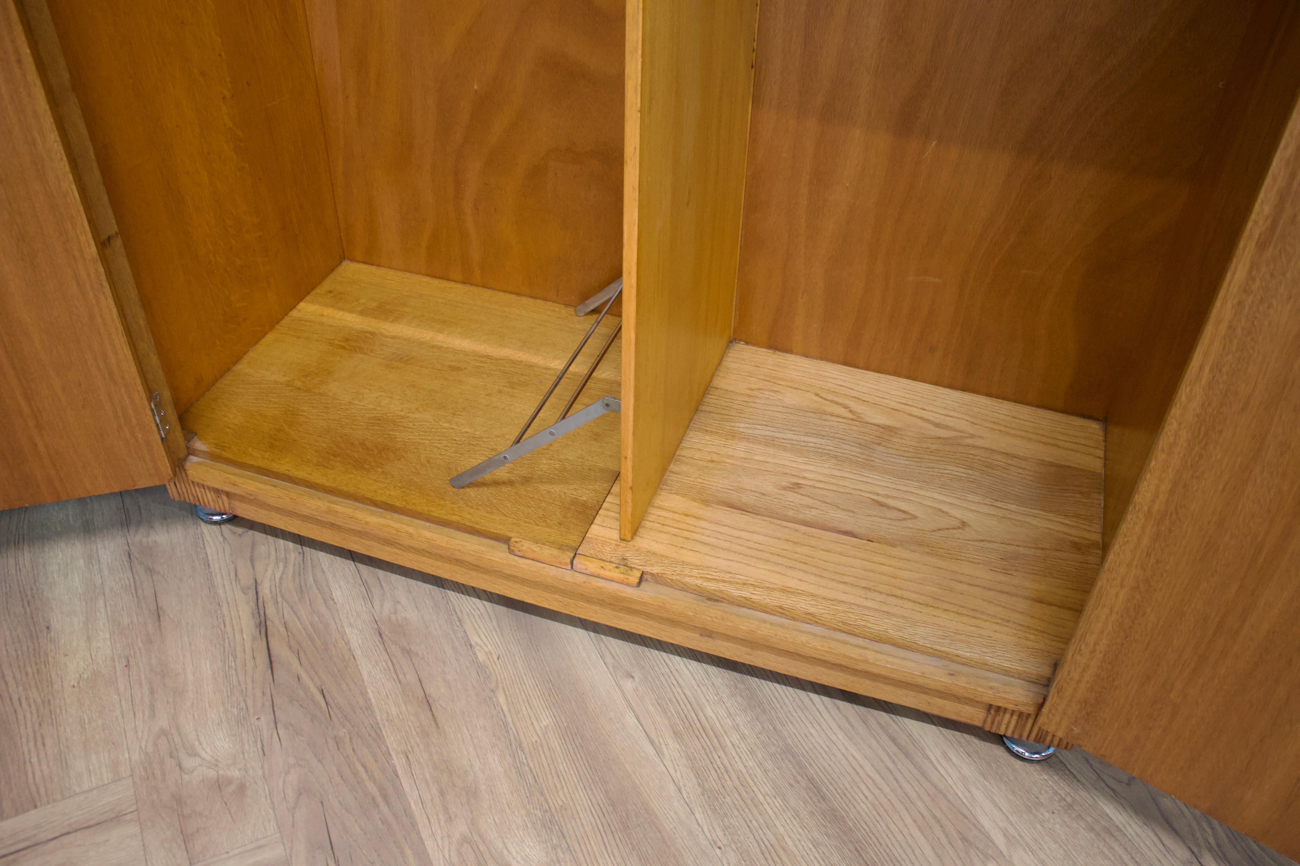 Vintage Art of Vintage Oak Oak Compactum Wardrobe from G Plan (E Gomme), 1930s en vente 4