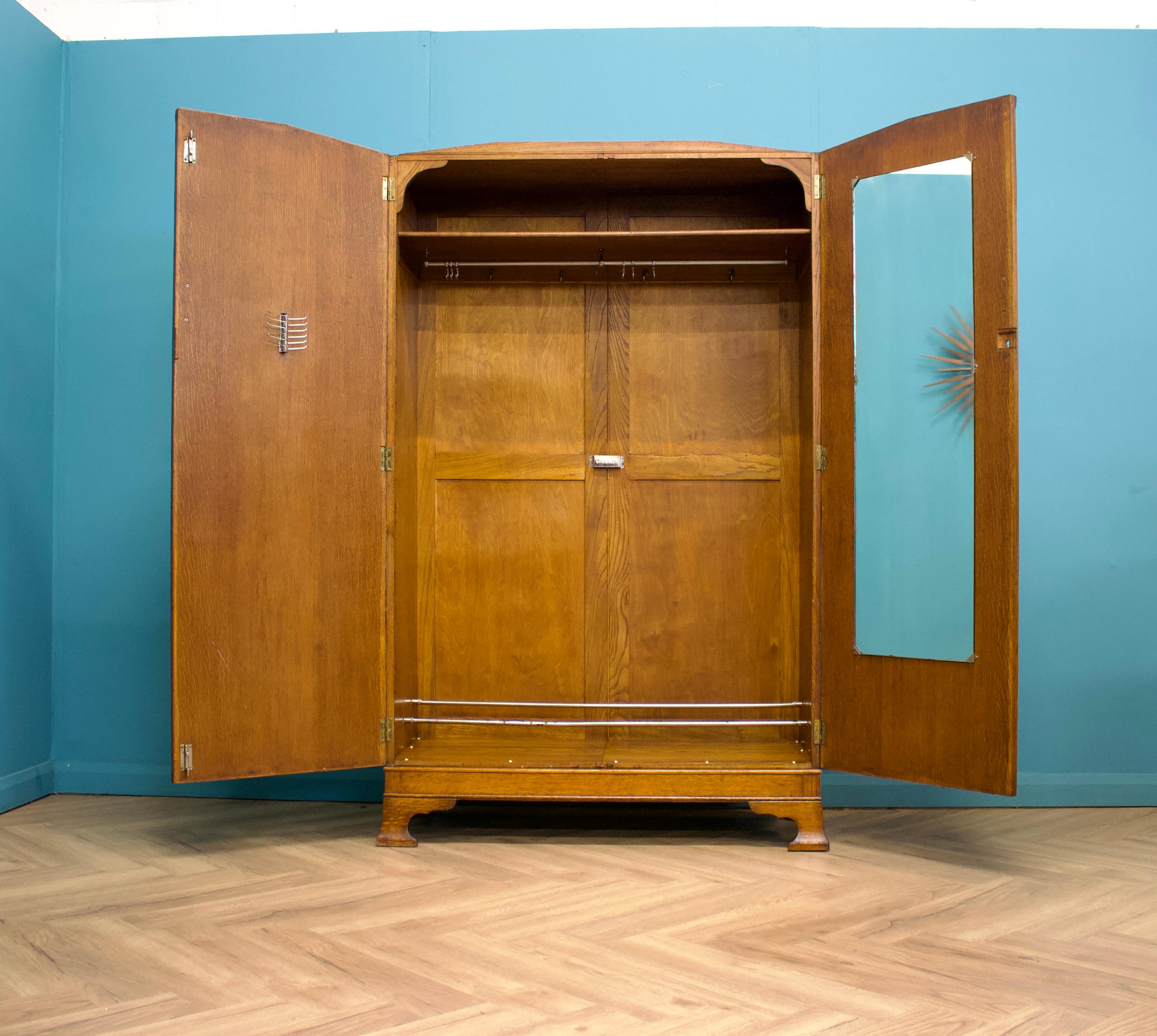 Vintage Art Deco Eiche Compactum Kleiderschrank von G-Plan (E Gomme), 1930er Jahre (Art déco)