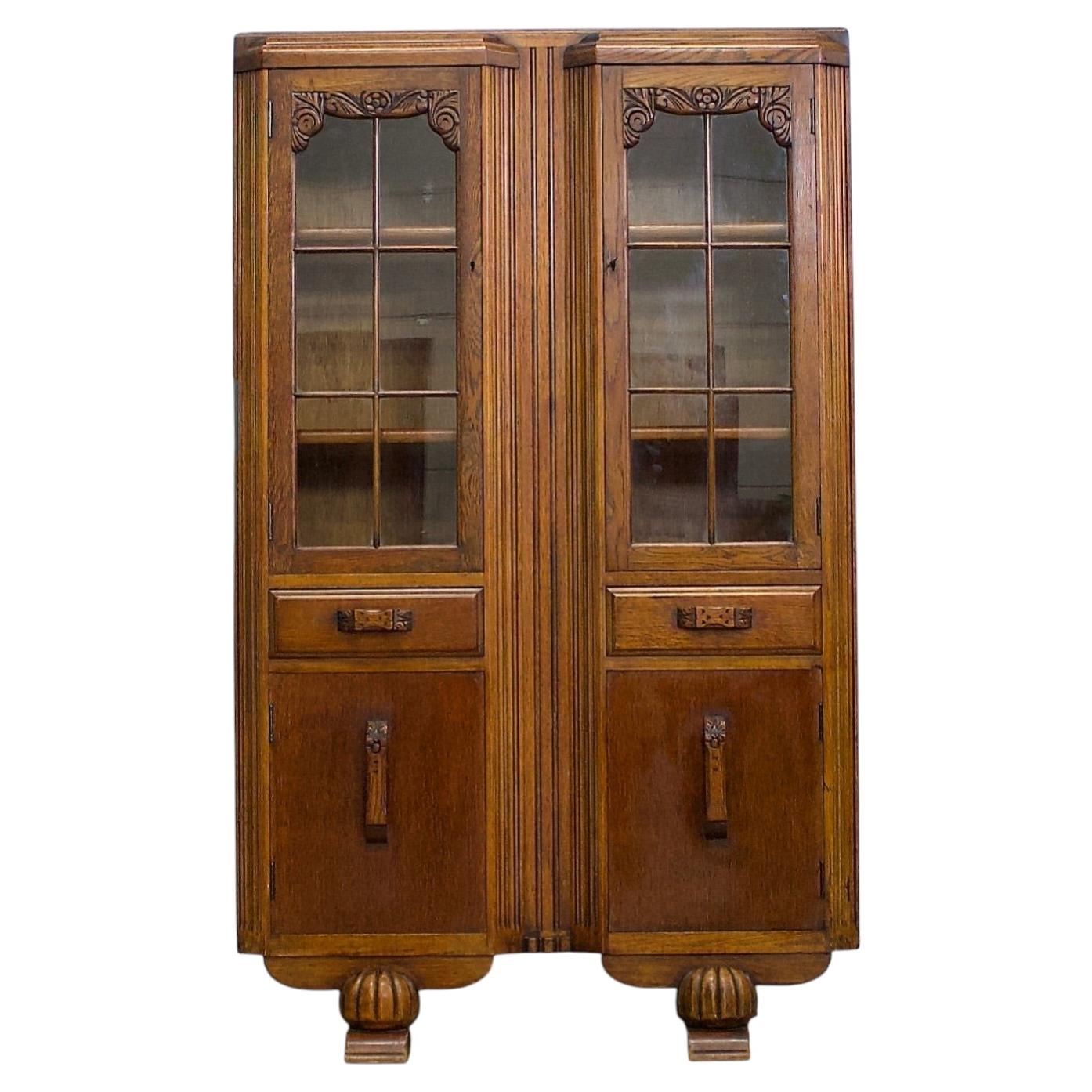 Bibliothèque Vintage Art Deco en Oak Glazed, années 1930 en vente