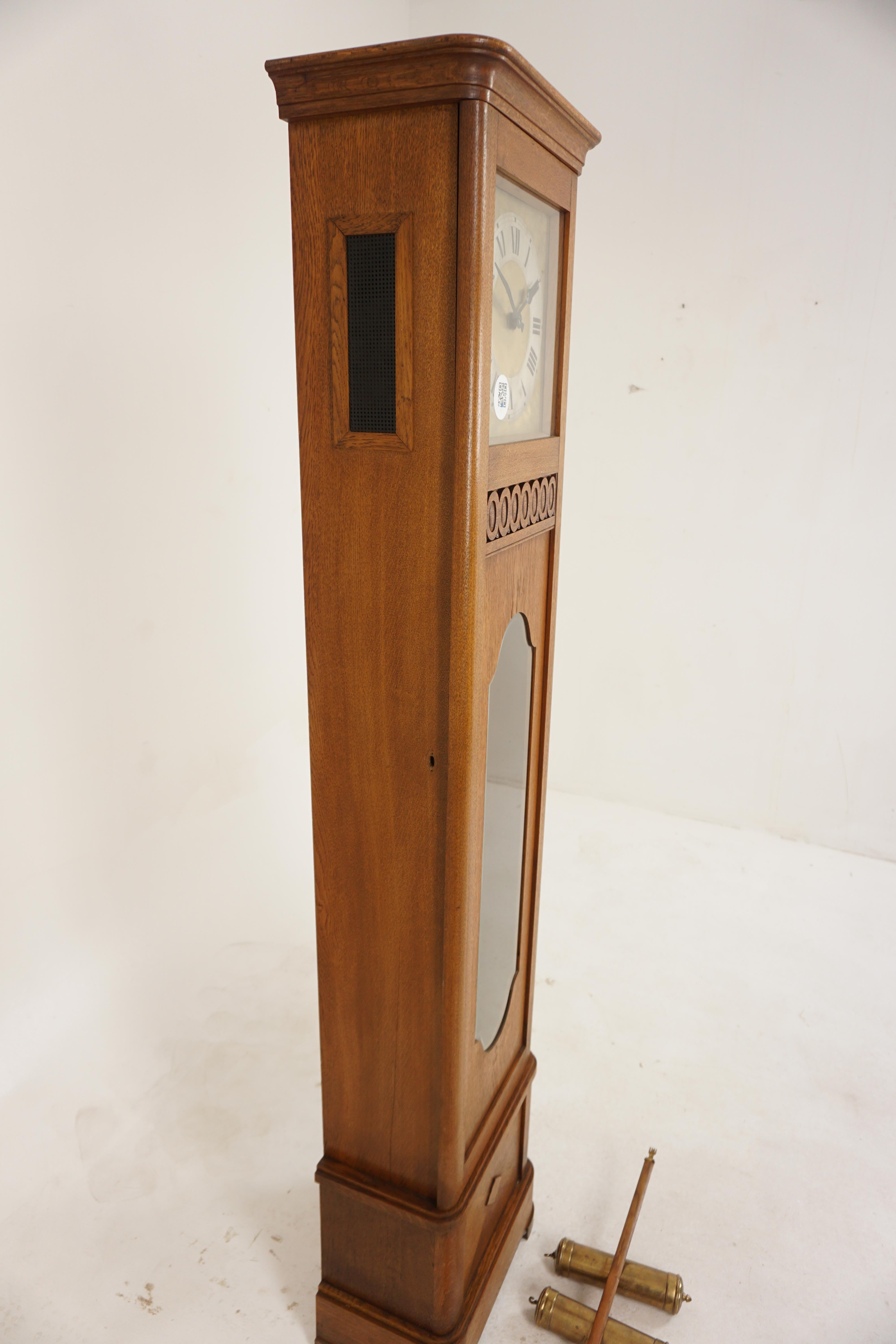 Vintage Art Deco Oak Grandfather Clock, Long Case Clock, Scotland, 1930 In Excellent Condition For Sale In Vancouver, BC