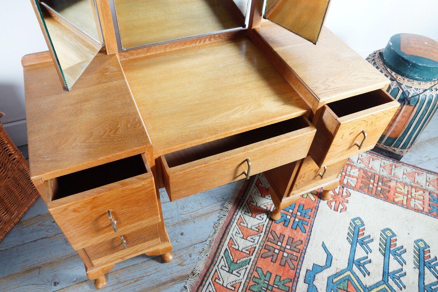 Vintage Art Deco Oak Mirrored Dressing Table (Eichenholz) im Angebot