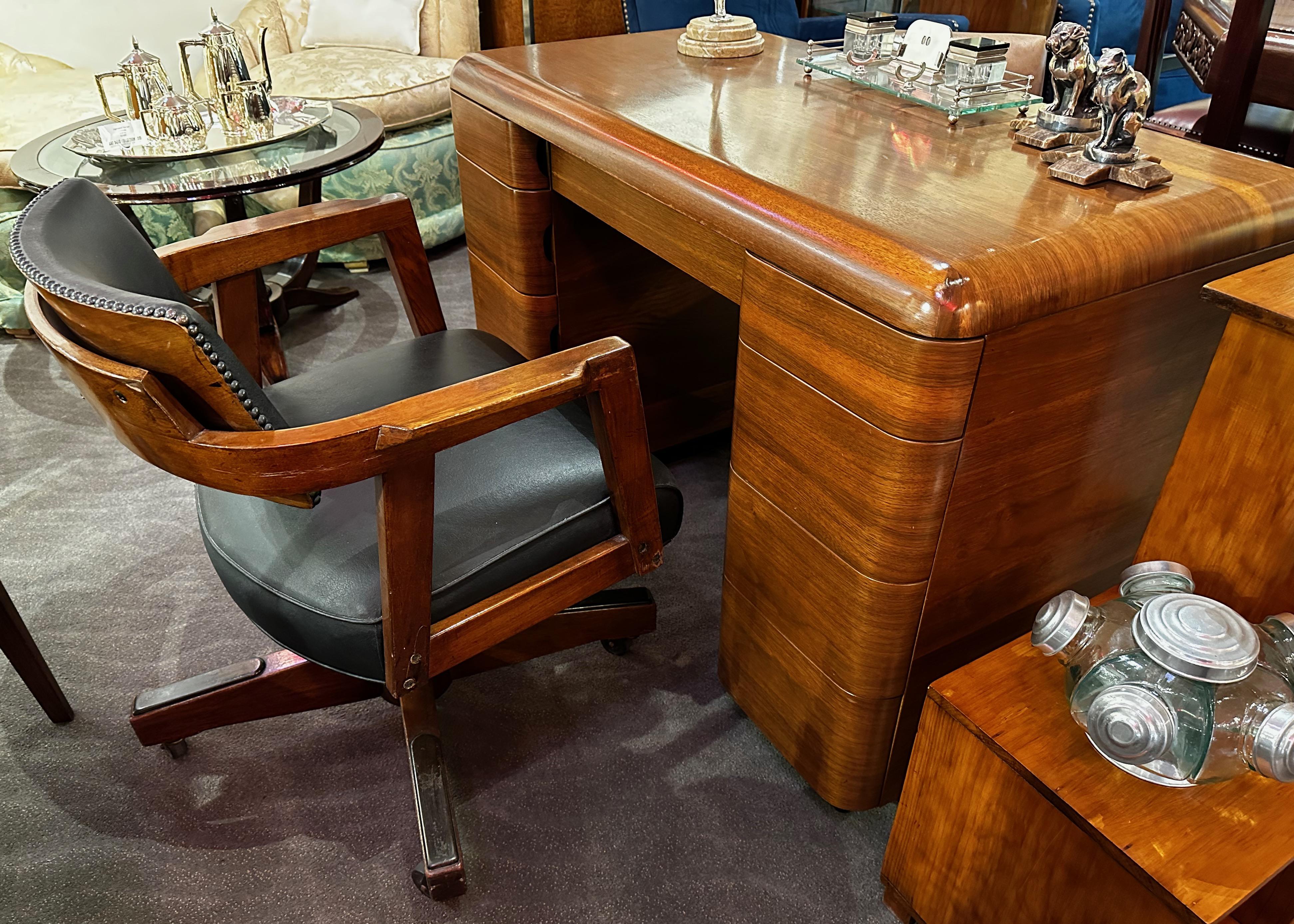Chaise de bureau Art Déco vintage  Bon état - En vente à Oakland, CA