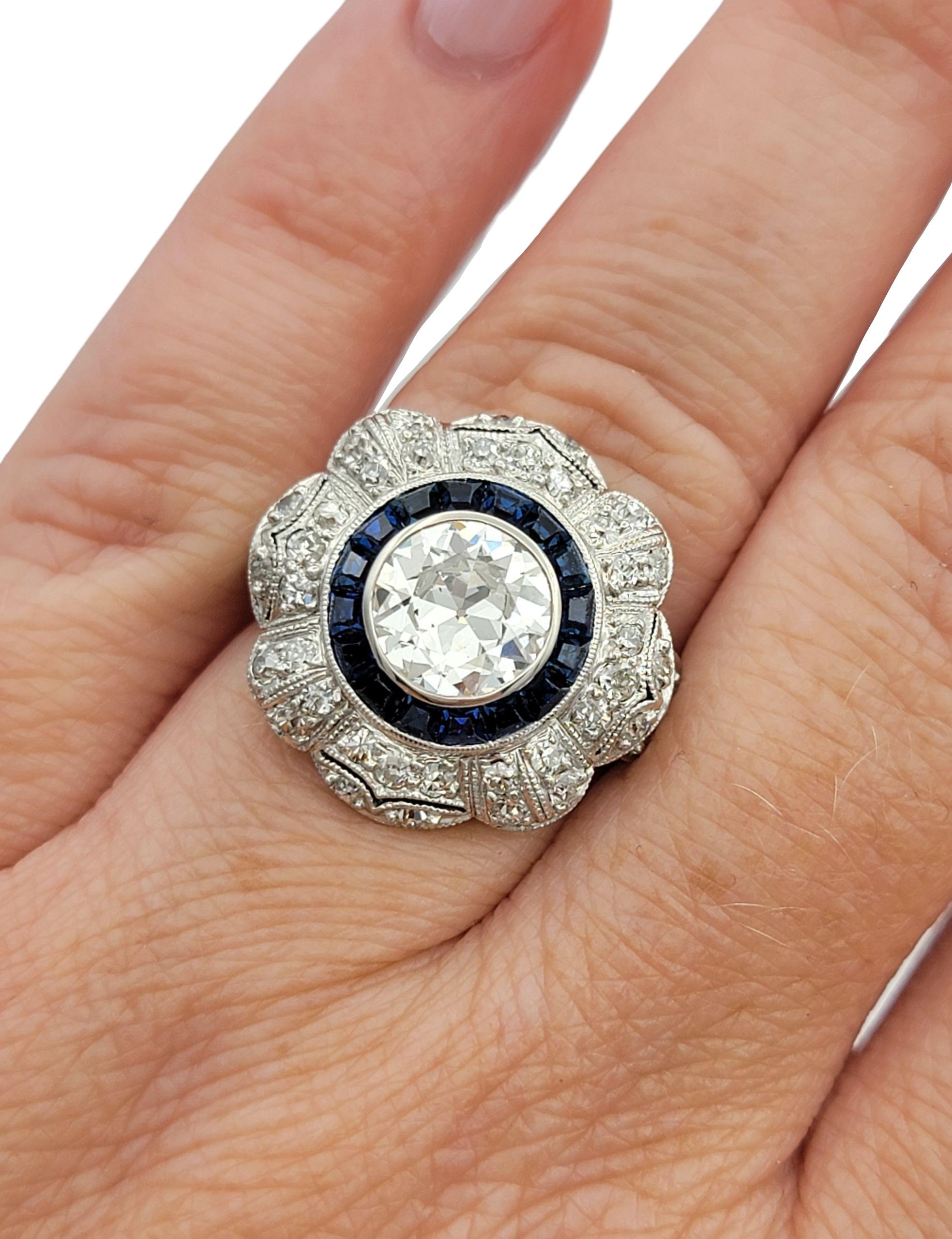 Vintage Art Deco Old European Cut Diamond and Sapphire Flower Ring in Platin im Angebot 2