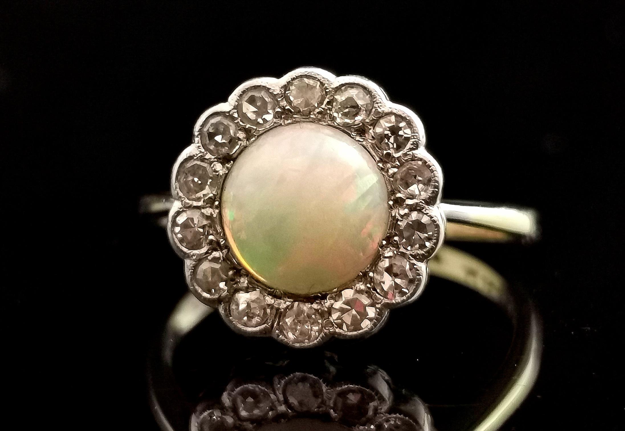 Vintage Art Deco Opal and Diamond cluster ring, 18k gold and Platinum  4