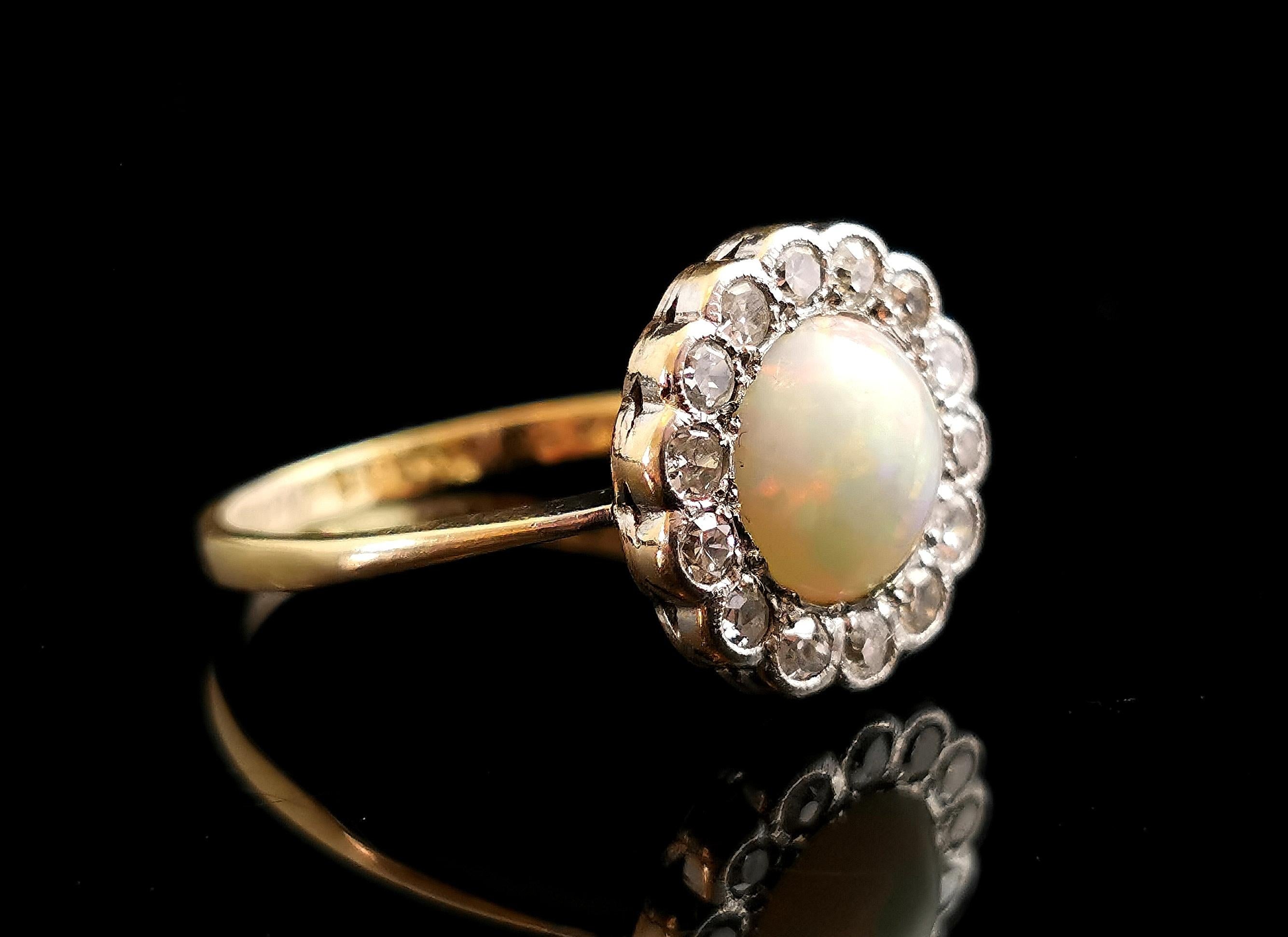 Vintage Art Deco Opal and Diamond cluster ring, 18k gold and Platinum  In Fair Condition In NEWARK, GB