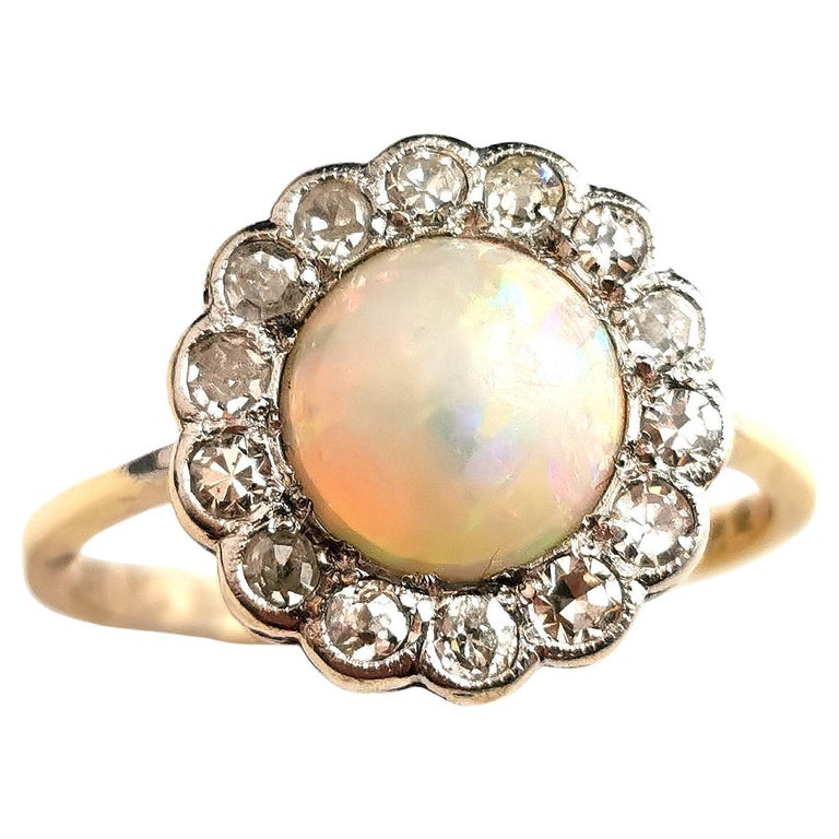 Vintage Art Deco Opal and Diamond cluster ring, 18k gold and Platinum