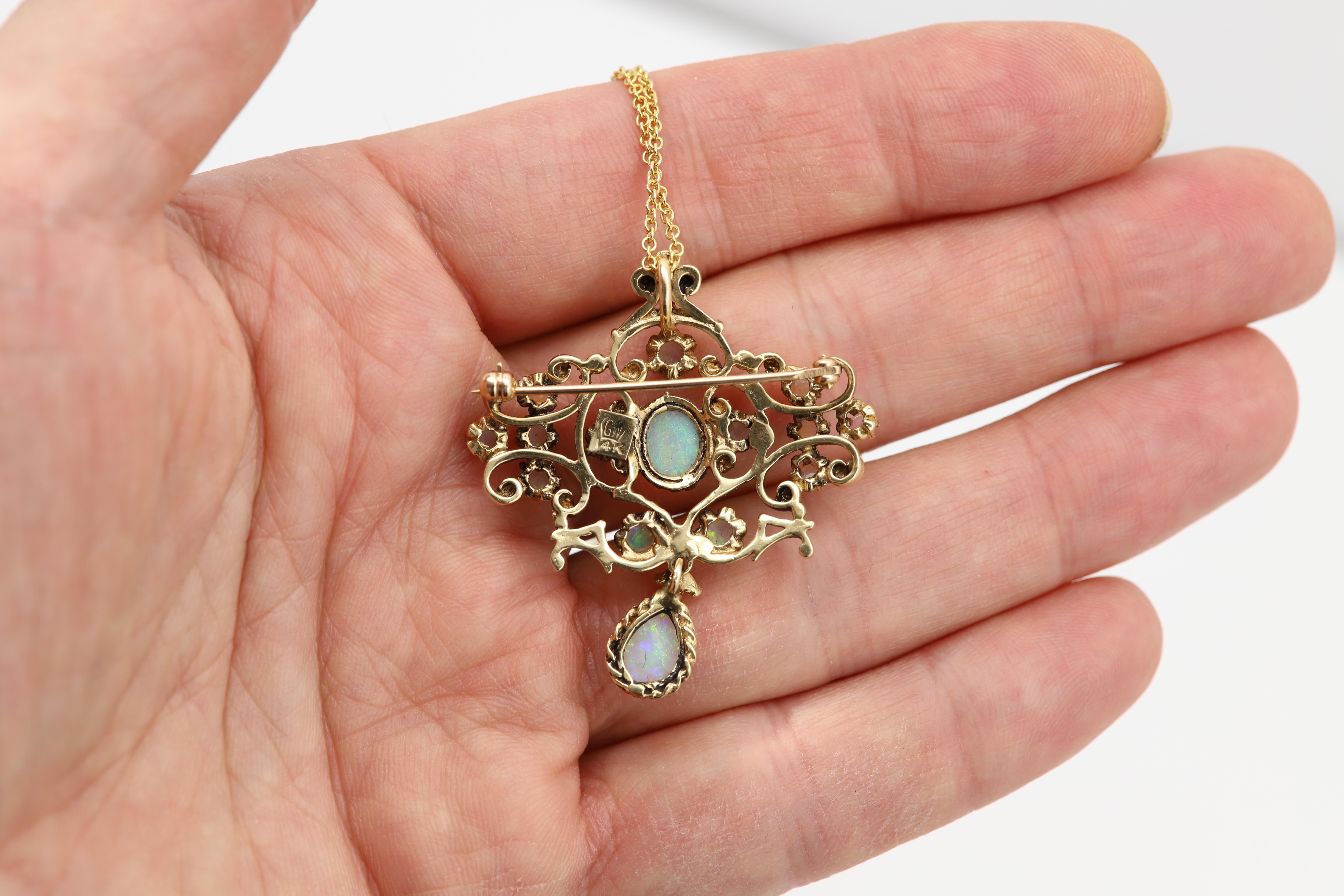 Vintage Art Deco Opal Necklace 14 Karat Gold Brooch pin necklace 1940.'s For Sale 2