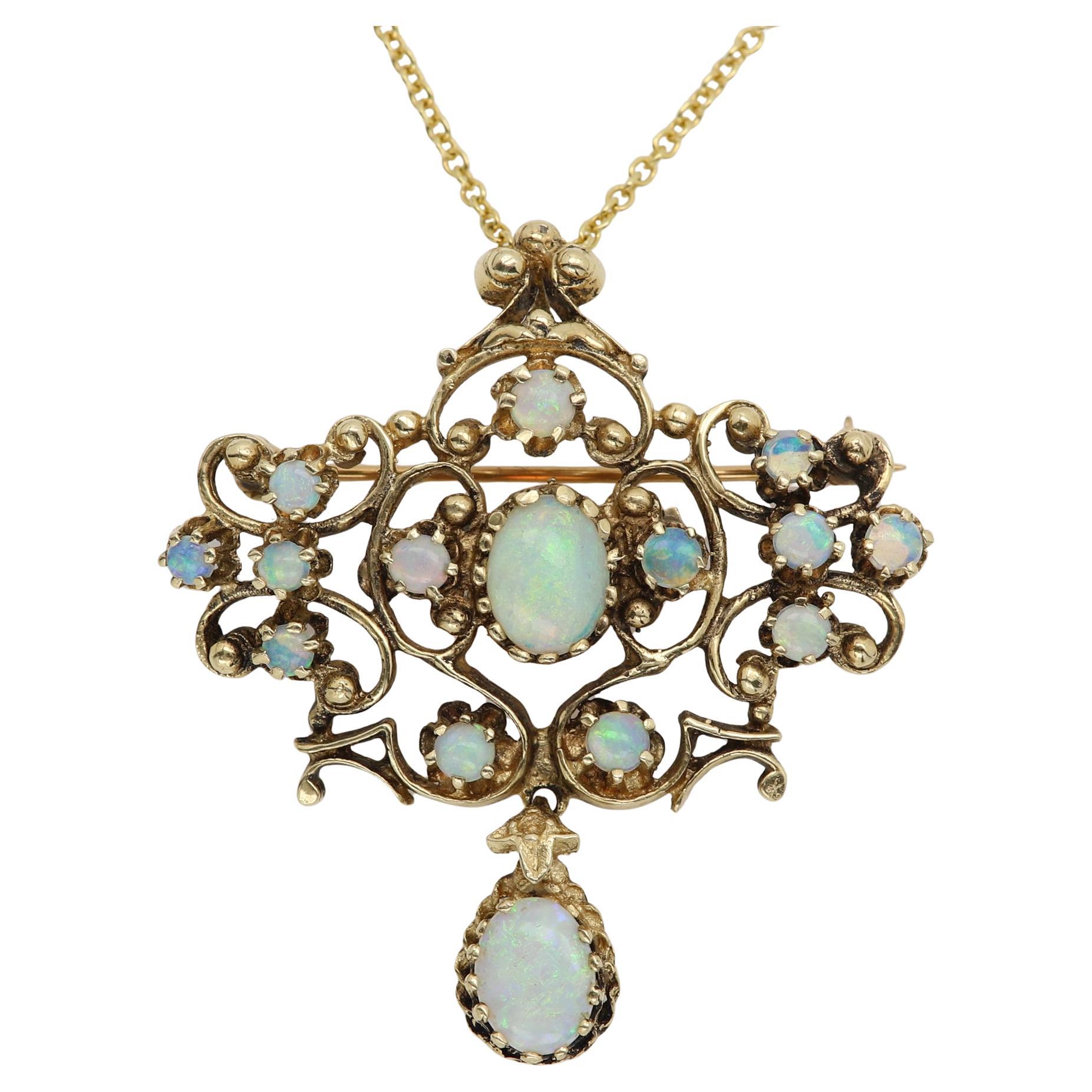 Vintage Art Deco Opal Necklace 14 Karat Gold Brooch pin necklace 1940.'s For Sale