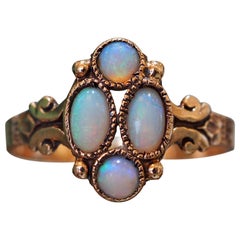 Vintage Art Deco Opal Ring in 14 Karat