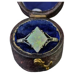 Anillo solitario vintage Art Decó Ópalo, oro blanco de 9k