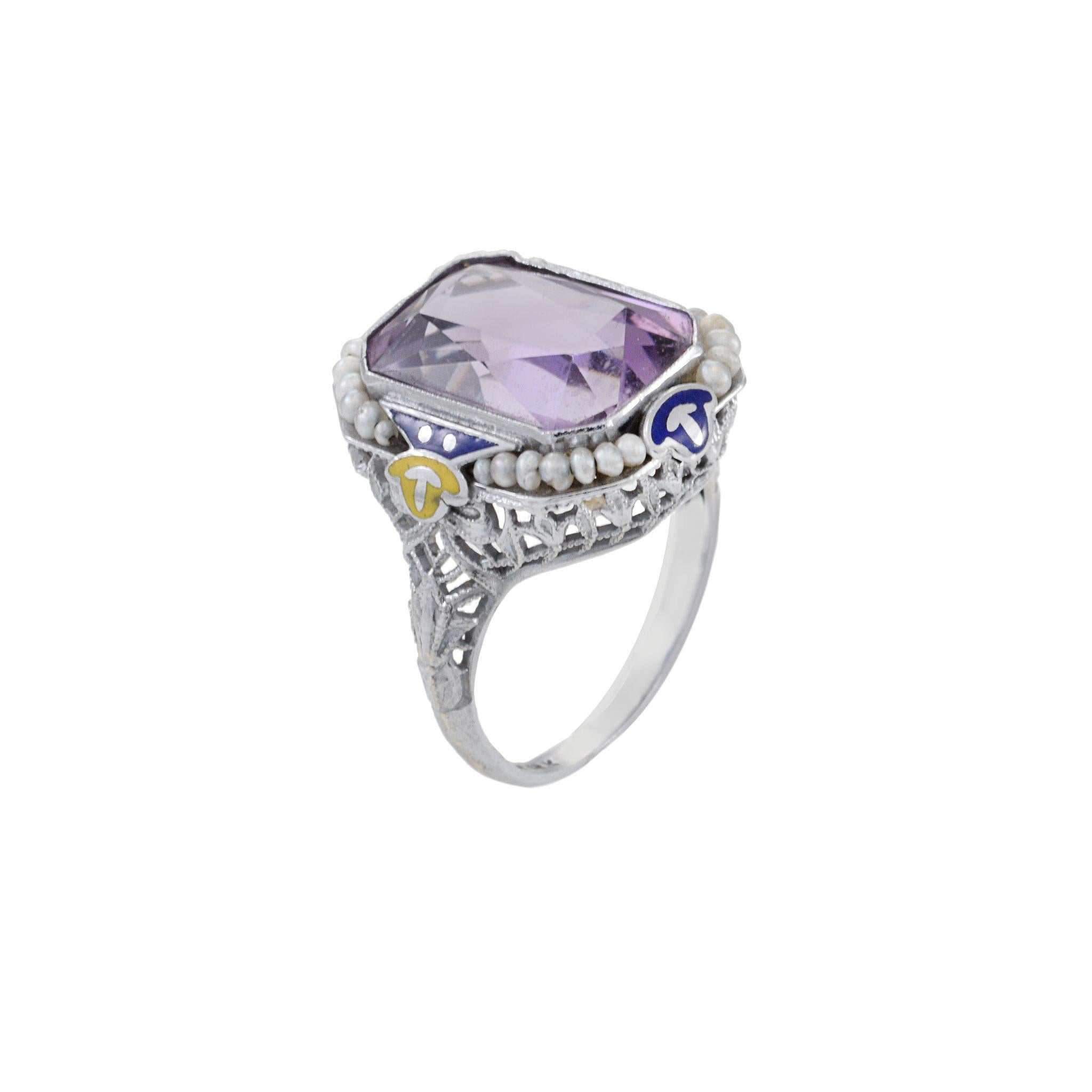 Anillo Vintage Art Decó de Amatista y Perla de 10 quilates en venta 1